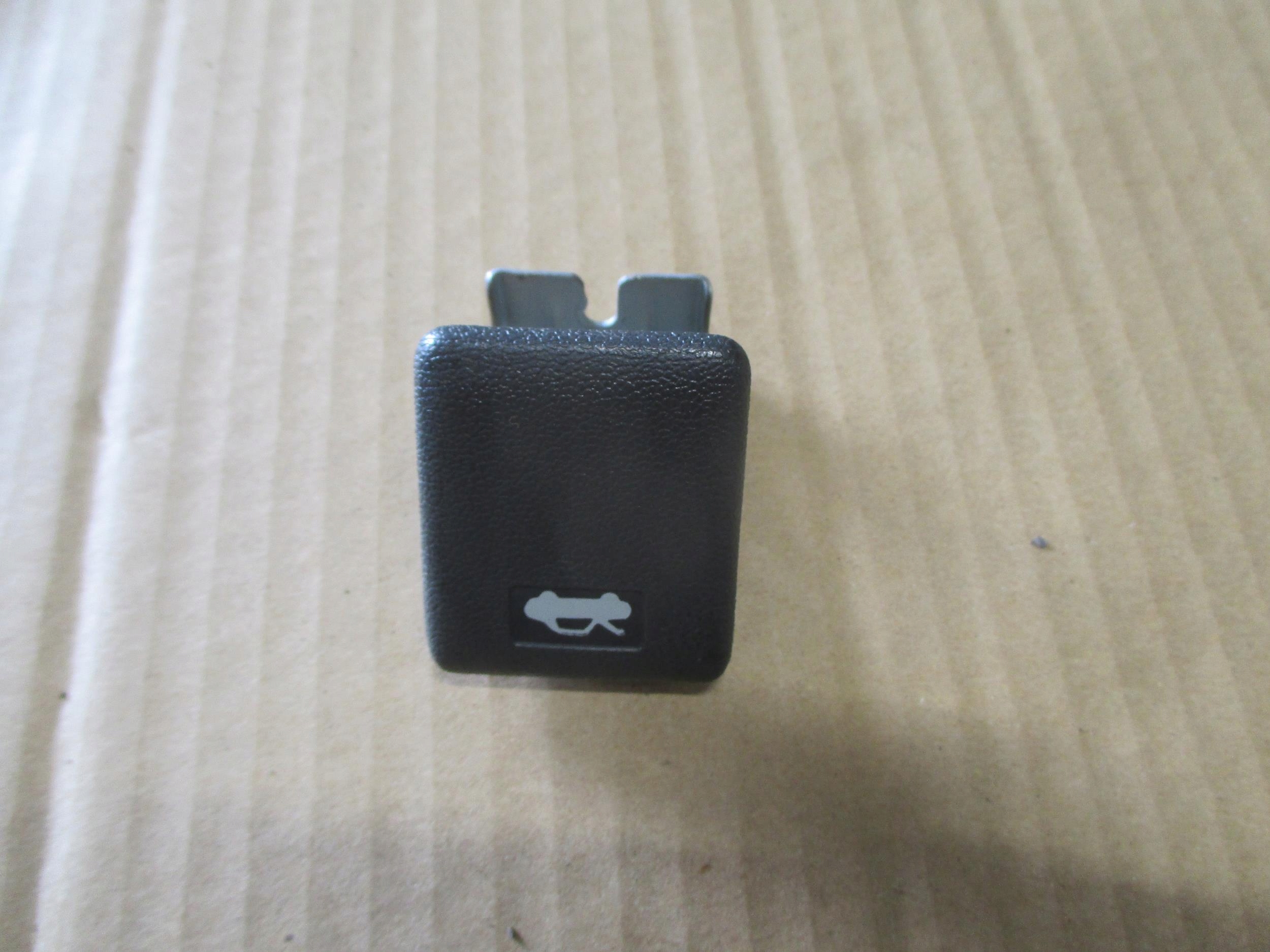 DAIHATSU FEROZA 1.6 89-98 RĄCZKA LINKI MASKI