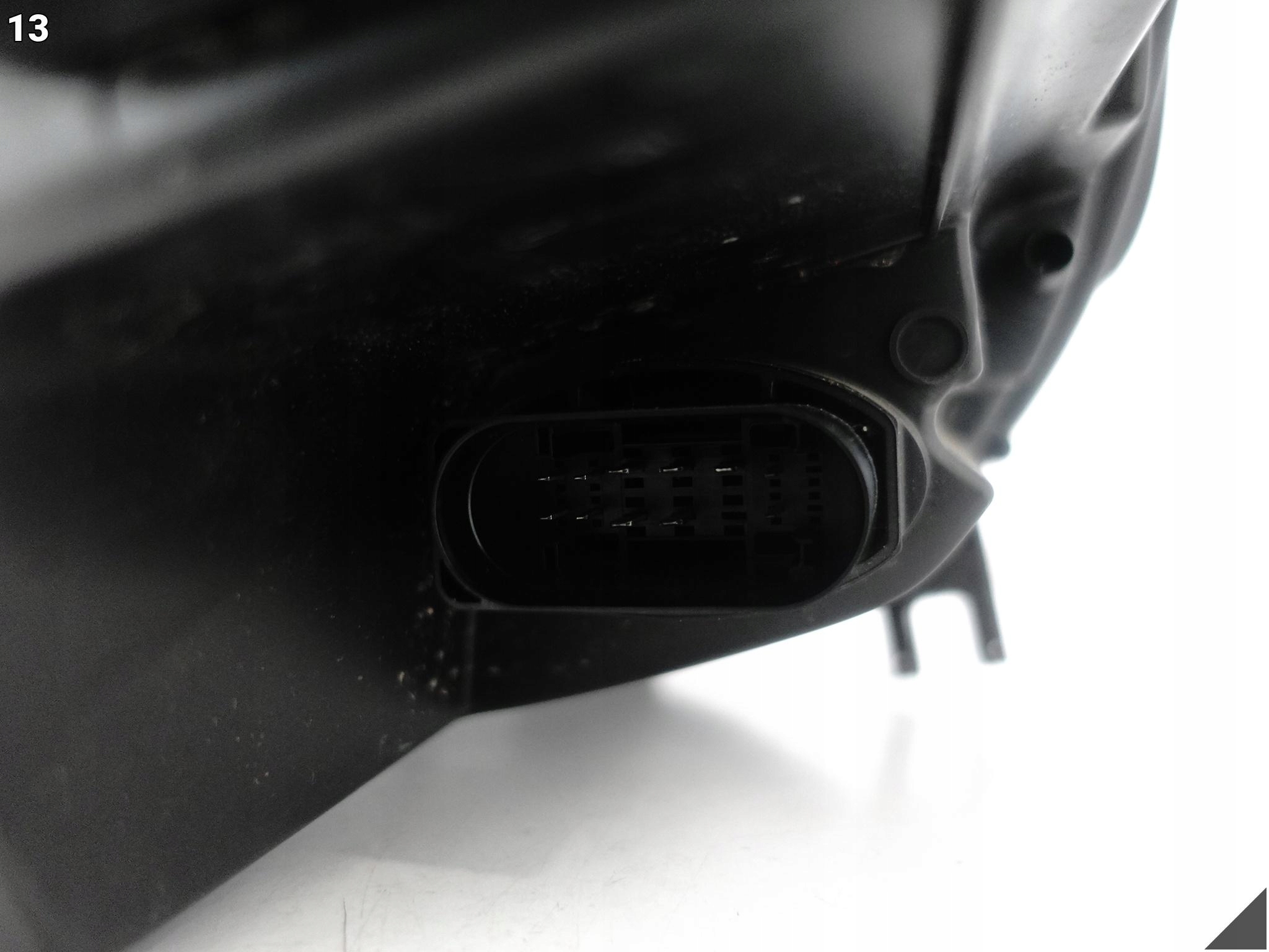 AUDI A4 S4 8W0 B9 15-19 light HEADLIGHT XENON + LED right front EUROPA