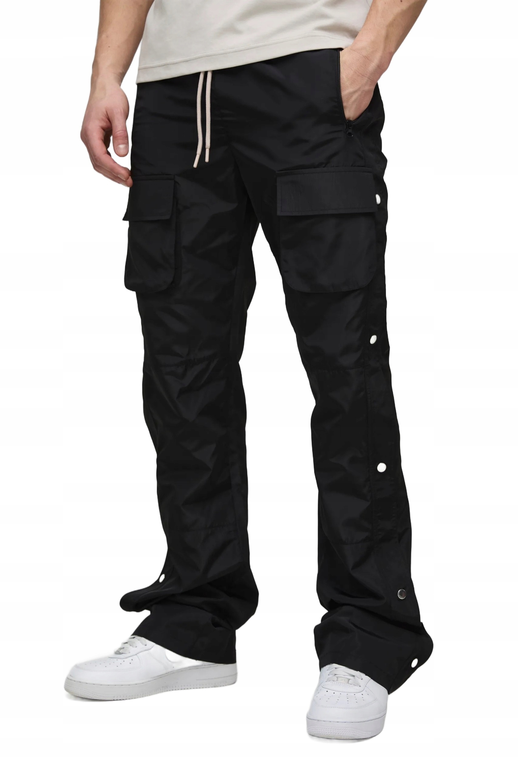 Boohooman Černé Pánské Ležérní Kalhoty S Kapsami A Náprsenkou XXL Z3A