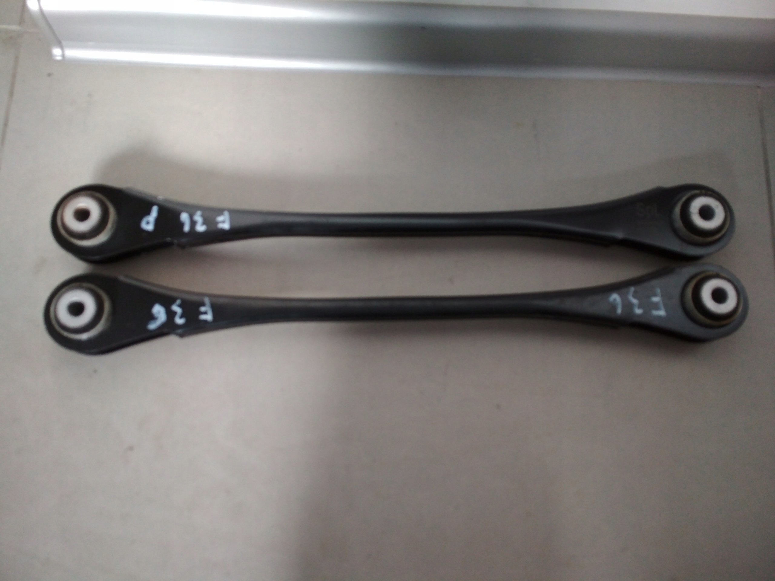 WAHACZ TYŁ DO BMW F20 F30 F31 F32 F36 Producent części BMW OE