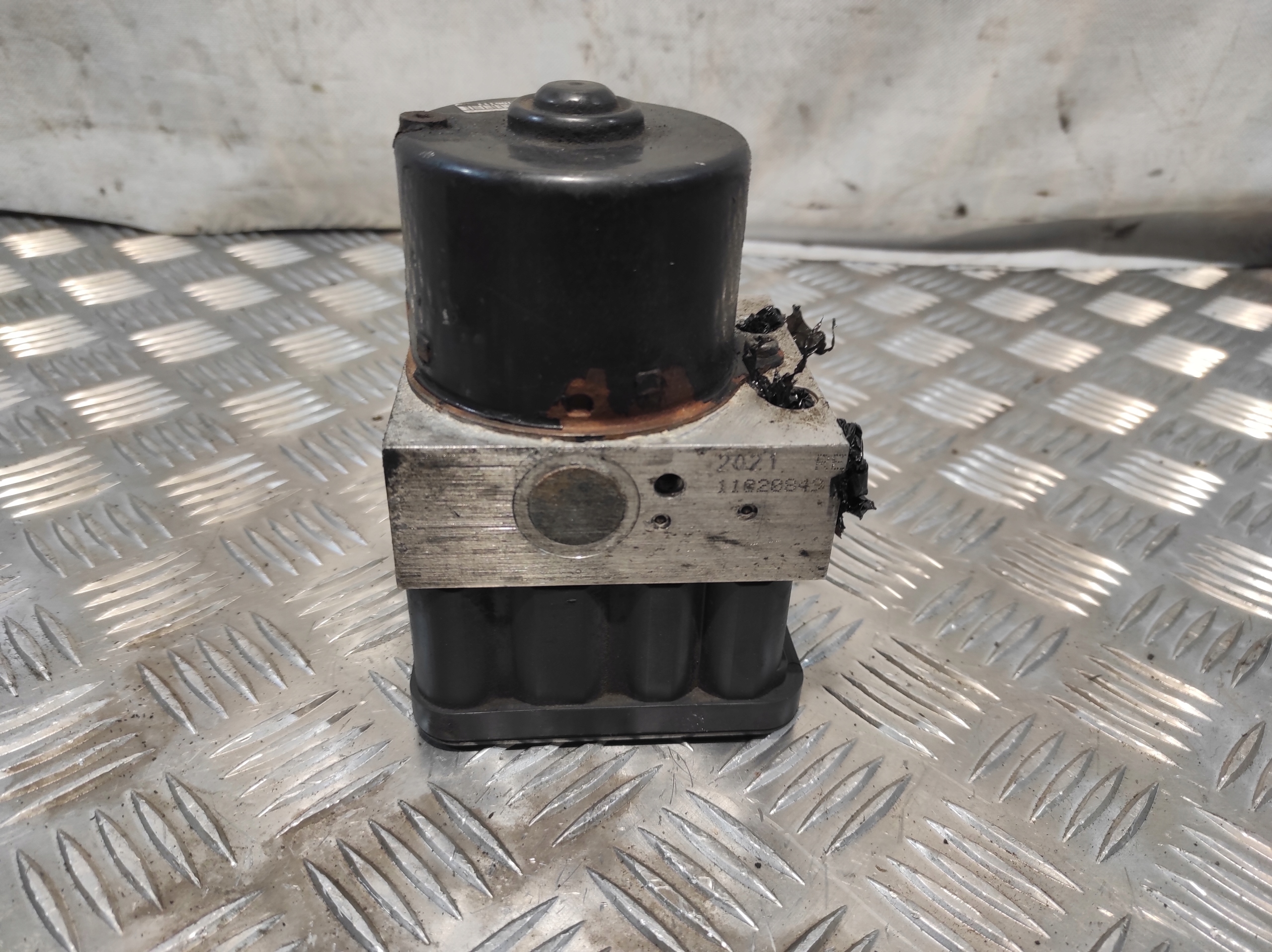 Pompa ABS VW VOLKSWAGEN GOLF IV 4 1.9 D 1C0907379J