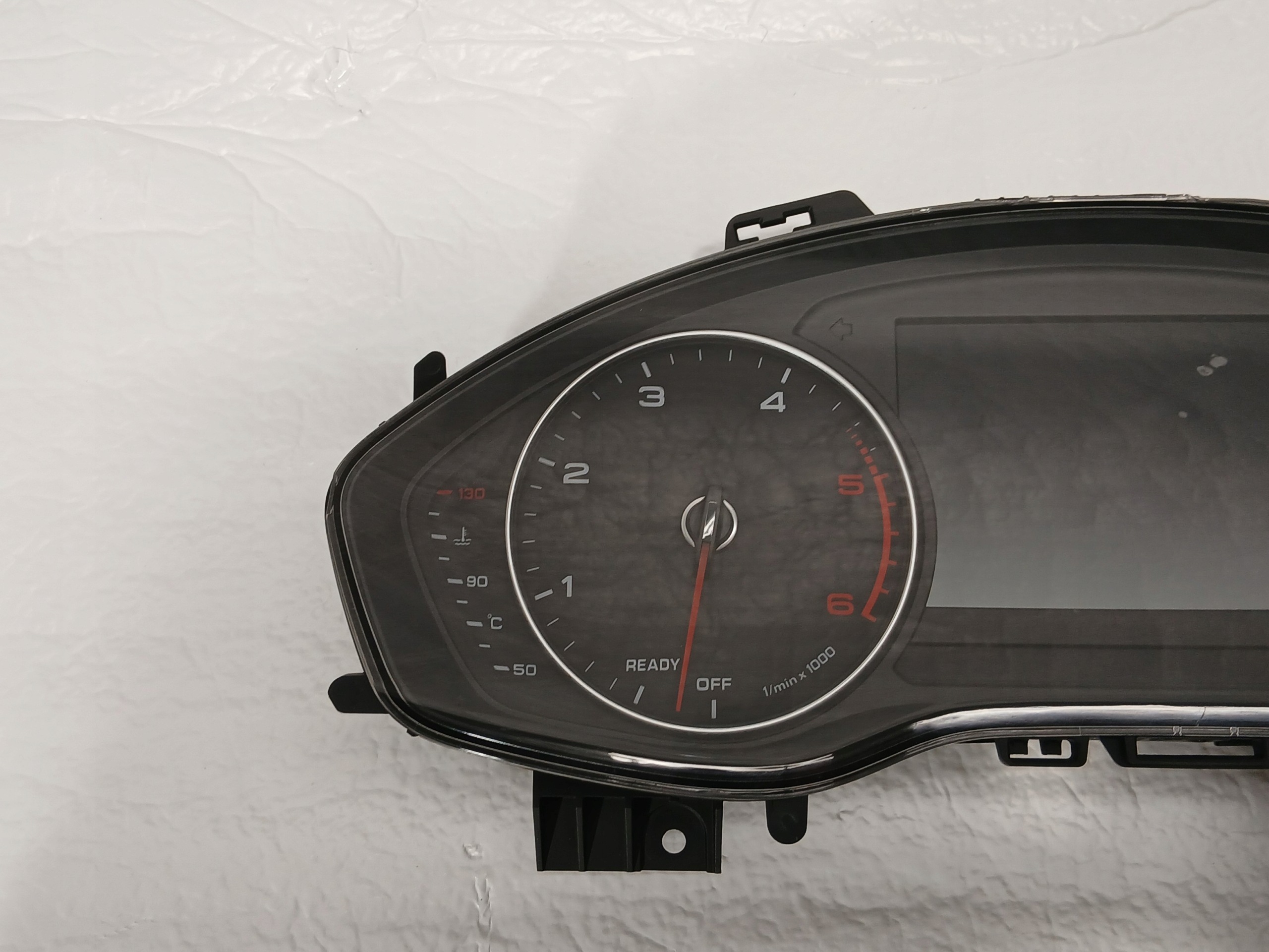 AUDI A4 B9 LIFT dials dials 8W5920741J
