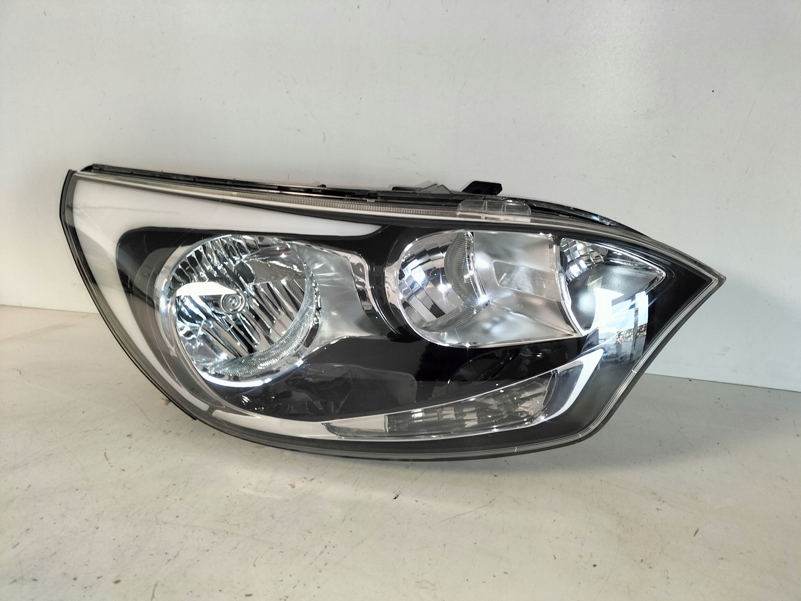 light front reflektor right KIA RIO III 11-16 HB