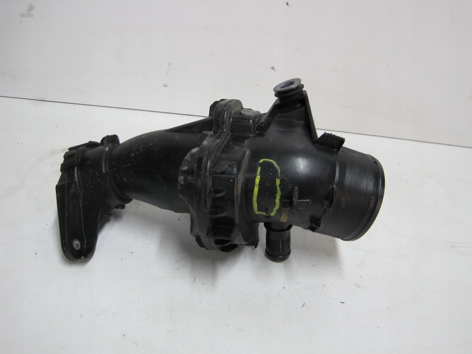 hose pipe RENAULT 165761844R