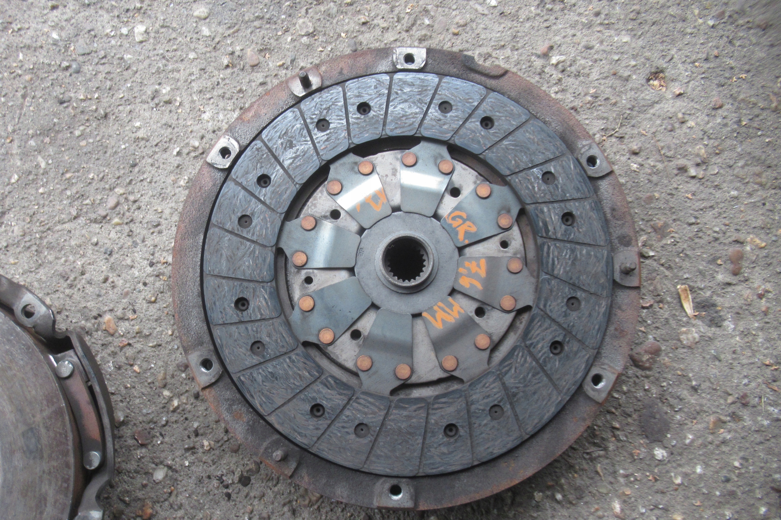 FORD FOCUS MK3 FL 1.5 EB 17R clutch flywheel complete AV61-7563-BG