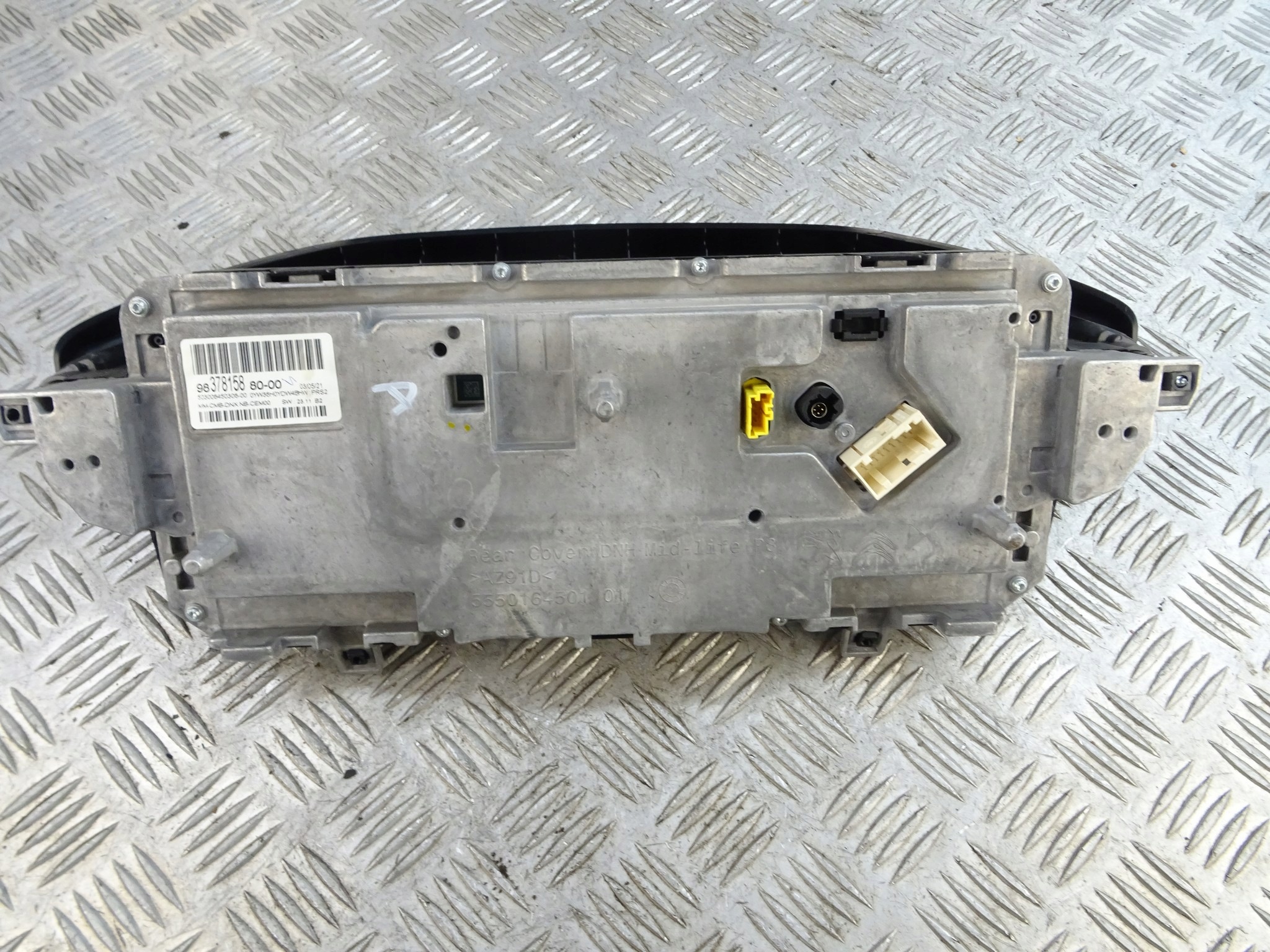 PEUGEOT 5008 II dials clock EUROPA 9837815880