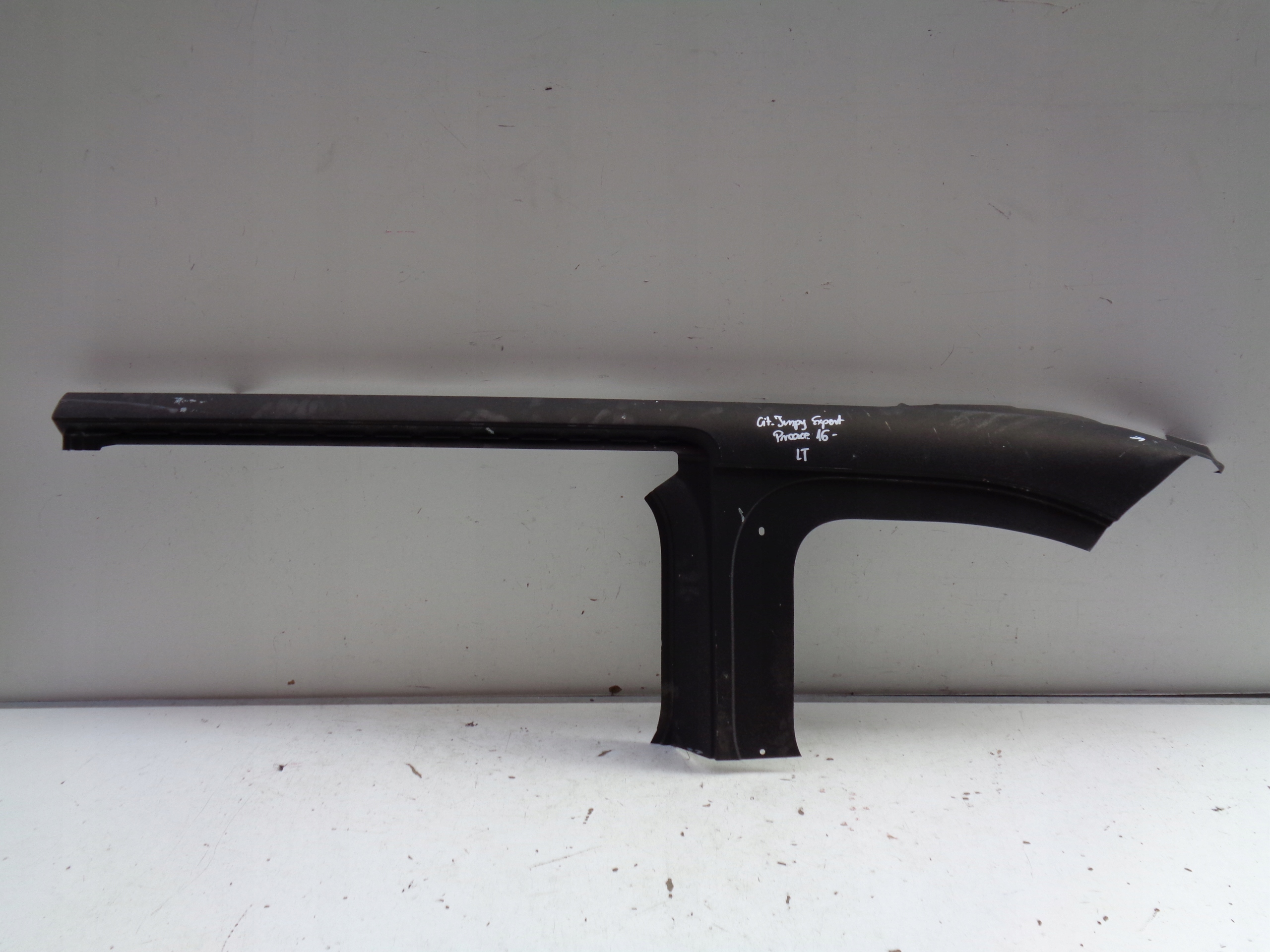 fender left rear pillar CITROEN JUMPY EXPERT PROACE 16