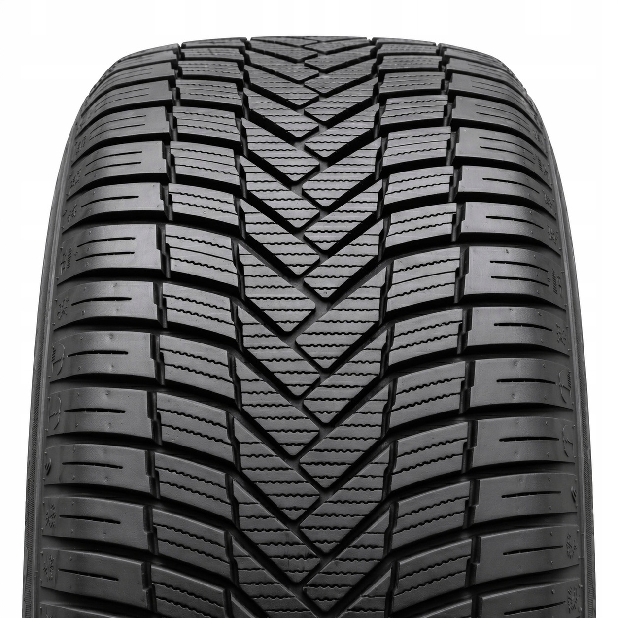 1x Opona 225/40R18 Autogreen A/s Versat As 2