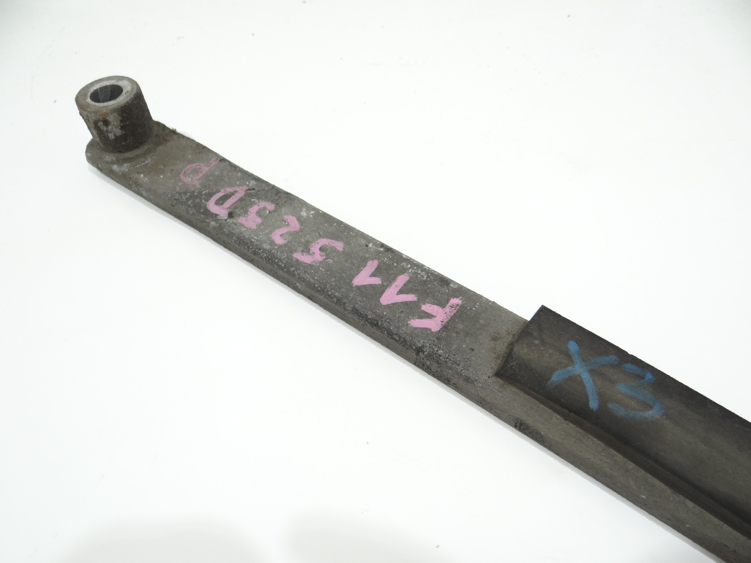 brace console right rear part BMW F11 535D 7192624