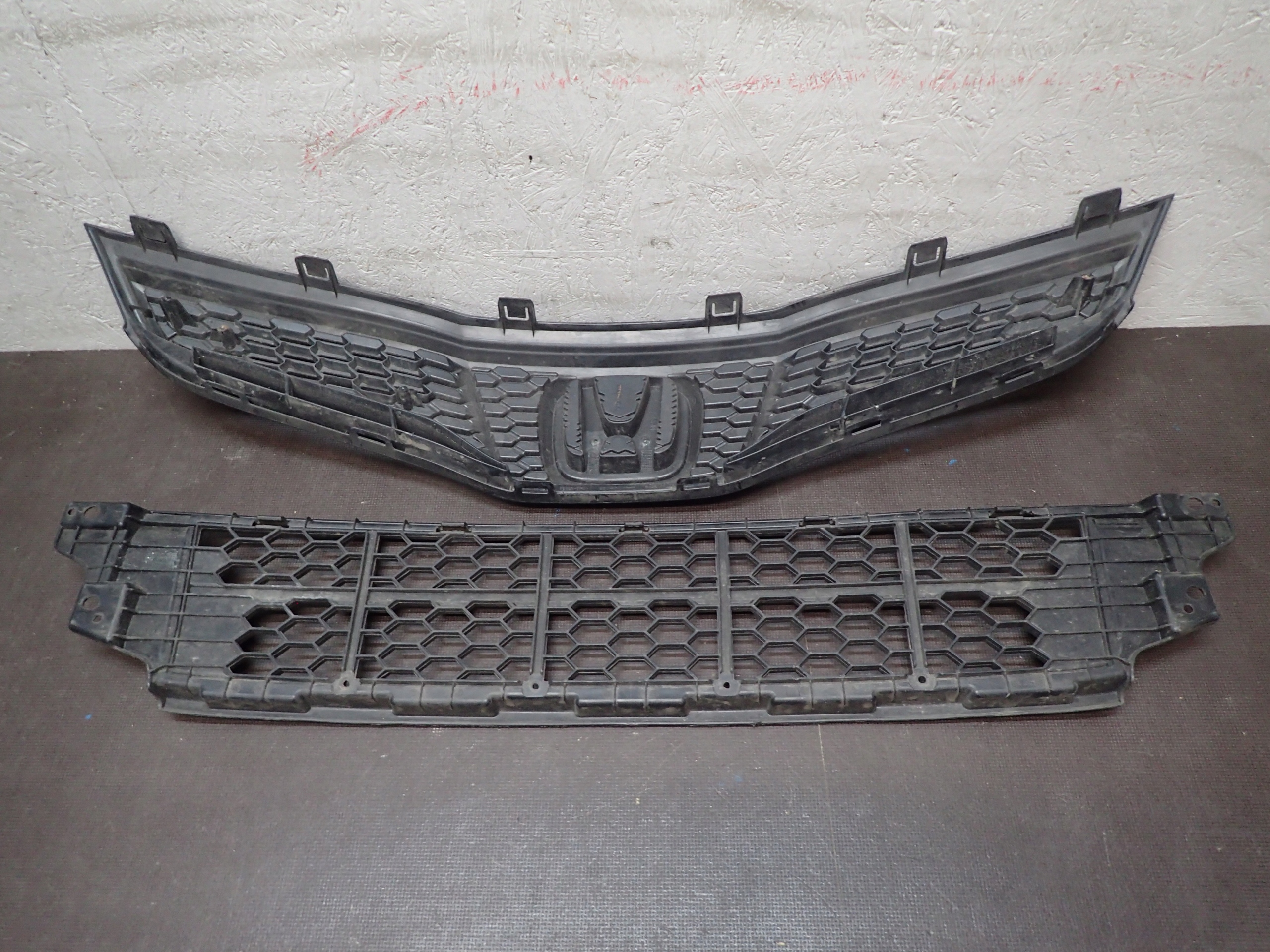 FRONT PREKLADGRILL GRID HONDA JAZZ 11