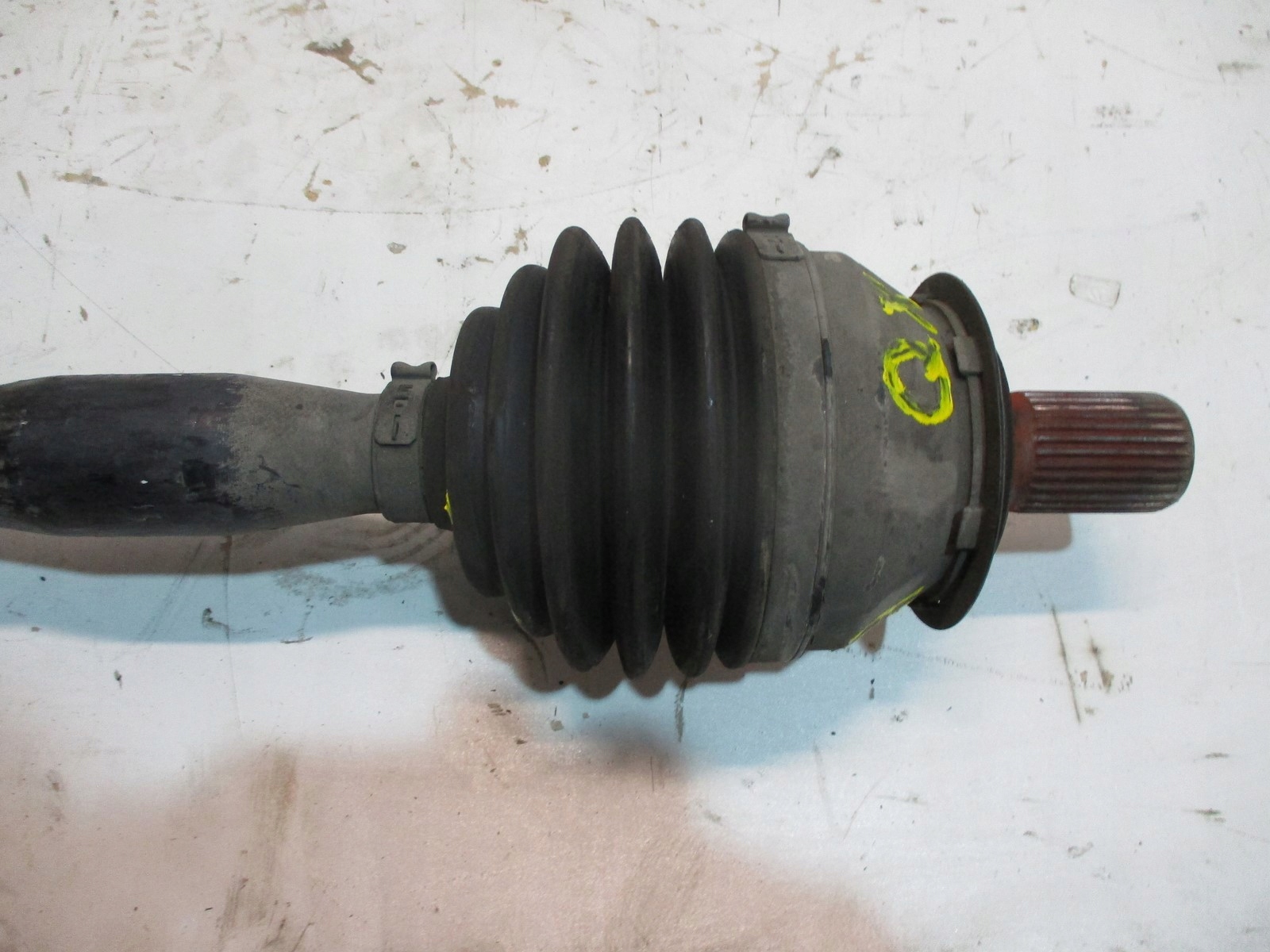 semi-axis left INFINITI QX30 1,5D