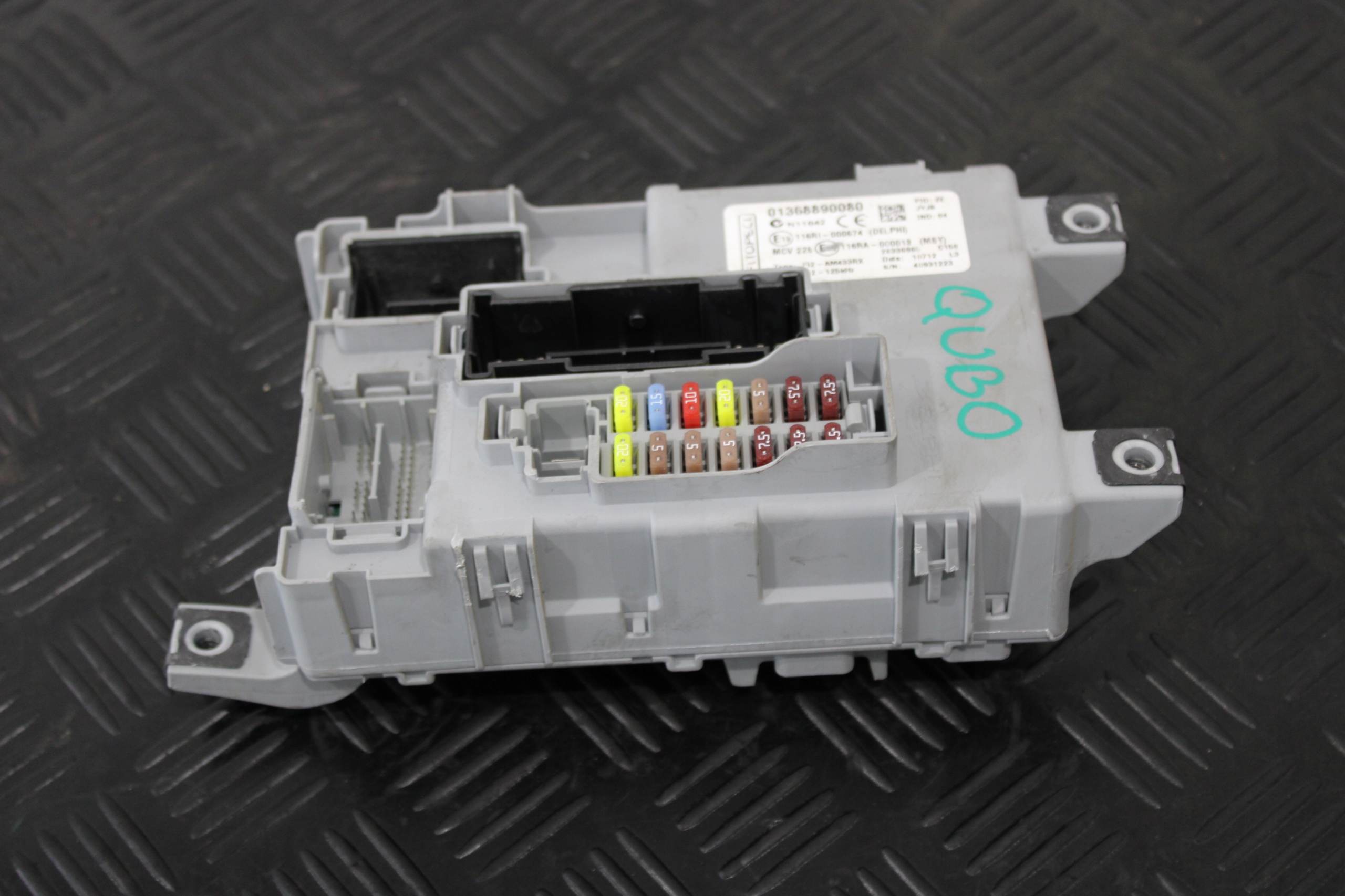 Module fusibles BSI FIAT QUBO 0138890080