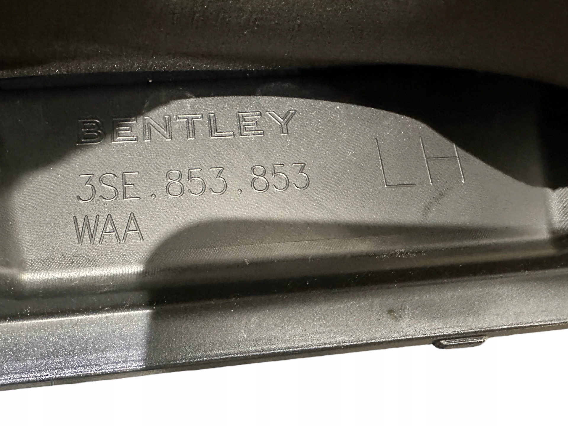 BENTLEY FLYING SPUR threshold cap moulding threshold LH 3SE853853