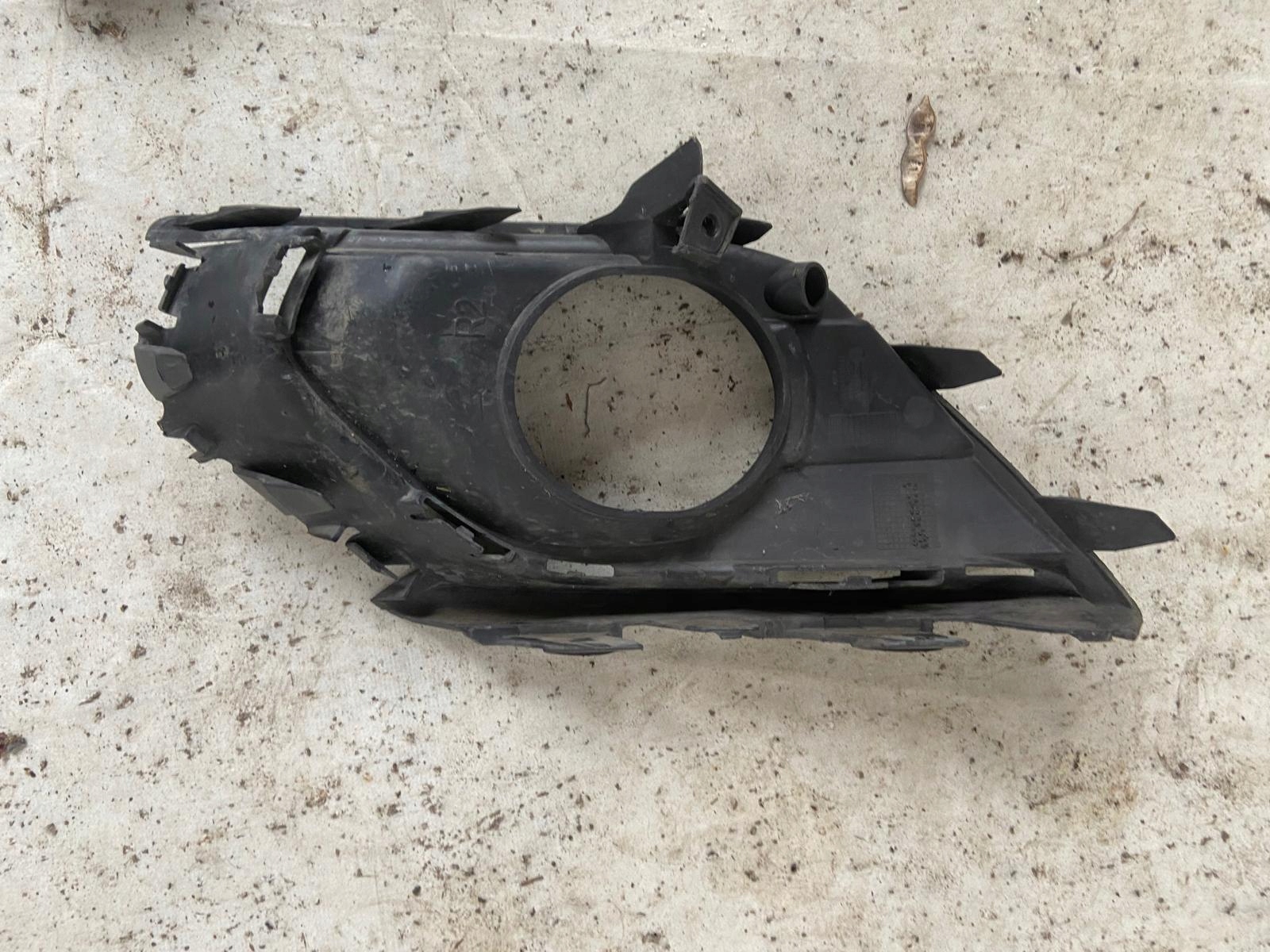 OPEL CORSA E 14- grid of a bumper right front