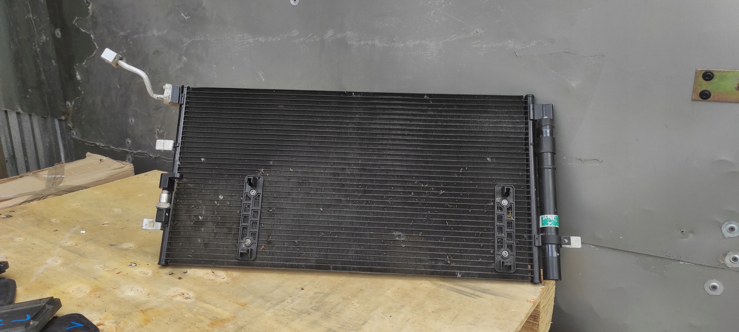 RADIATEUR CLIMATISATION AUDI Q5 8R 2.0 8K0260403AF