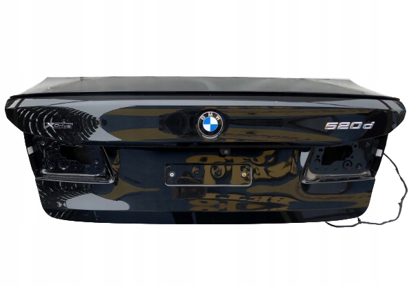 BMW 5 G30 sedan boot door SPOILER m-packet KAMERA