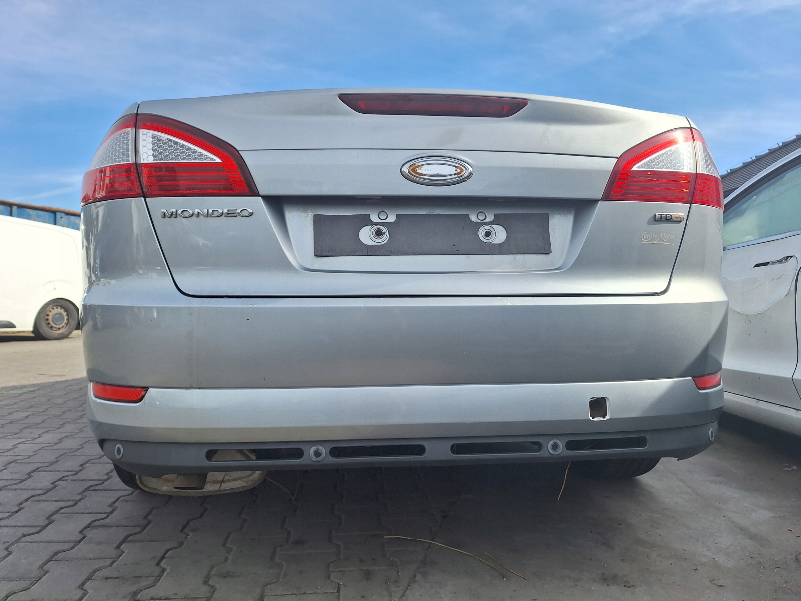 FORD MONDEO IV 4 MK4 BA7 window rear part trunk door boot 5D HB HATCHBACK H8
