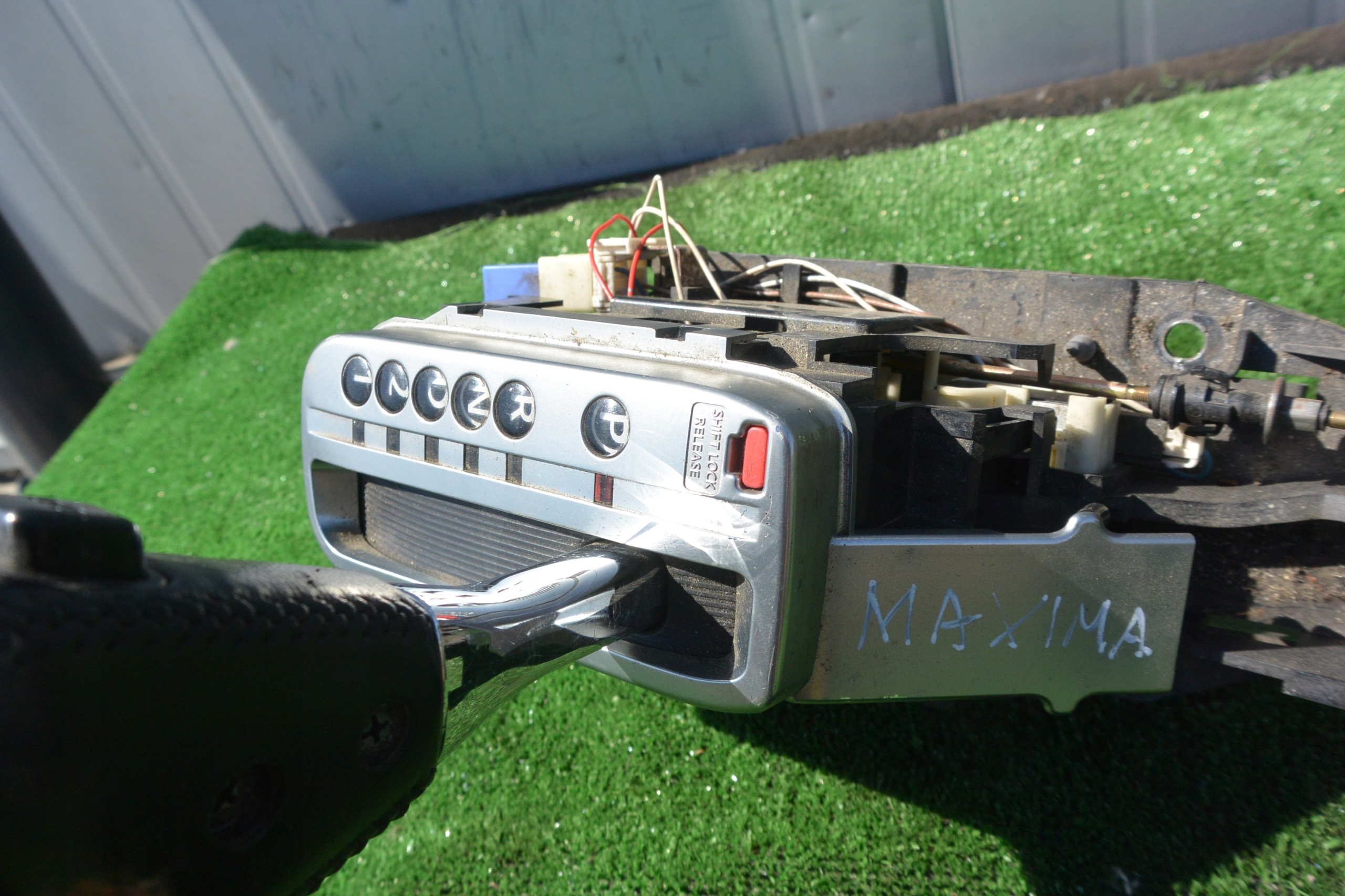 Schalthebel Schalt getriebe AUTOMAT NISSAN MAXIMA A33 QX