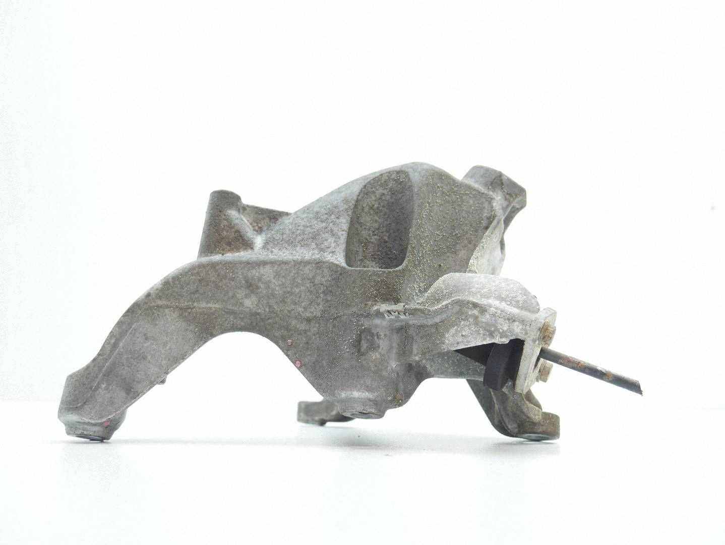 holder engine mount AUDI A4 B9 A5 8W 2.0 TDI 4M0199307BQ