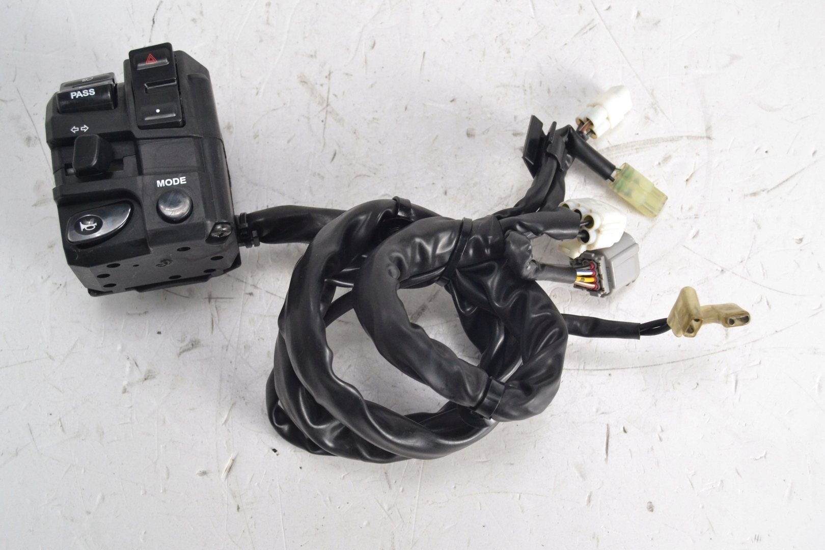 Лівий перемикач YAMAHA MT09 Tracer 15-17