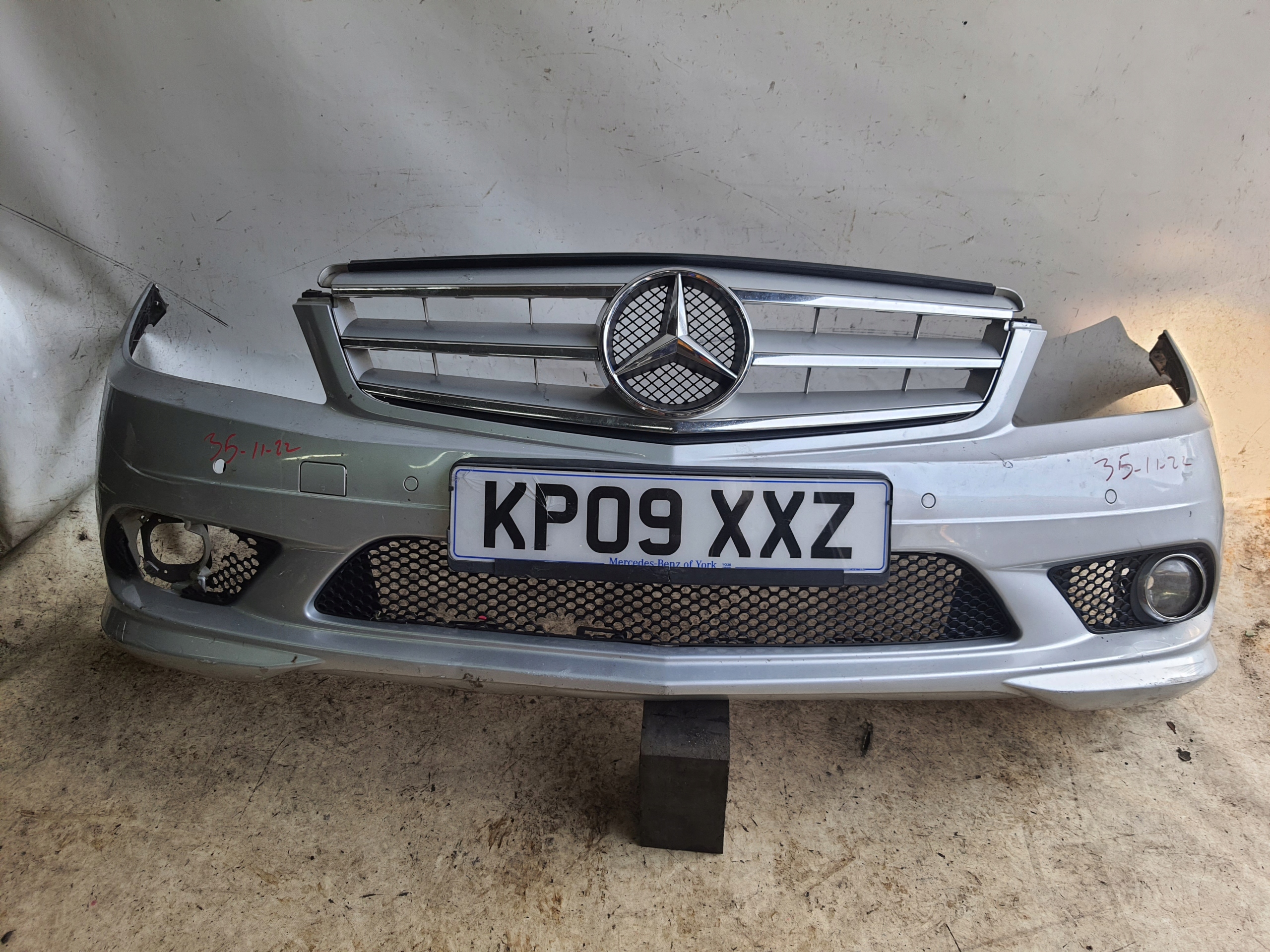 MERCEDES C-KLASA W204 AMG 08-11 bumper PDC