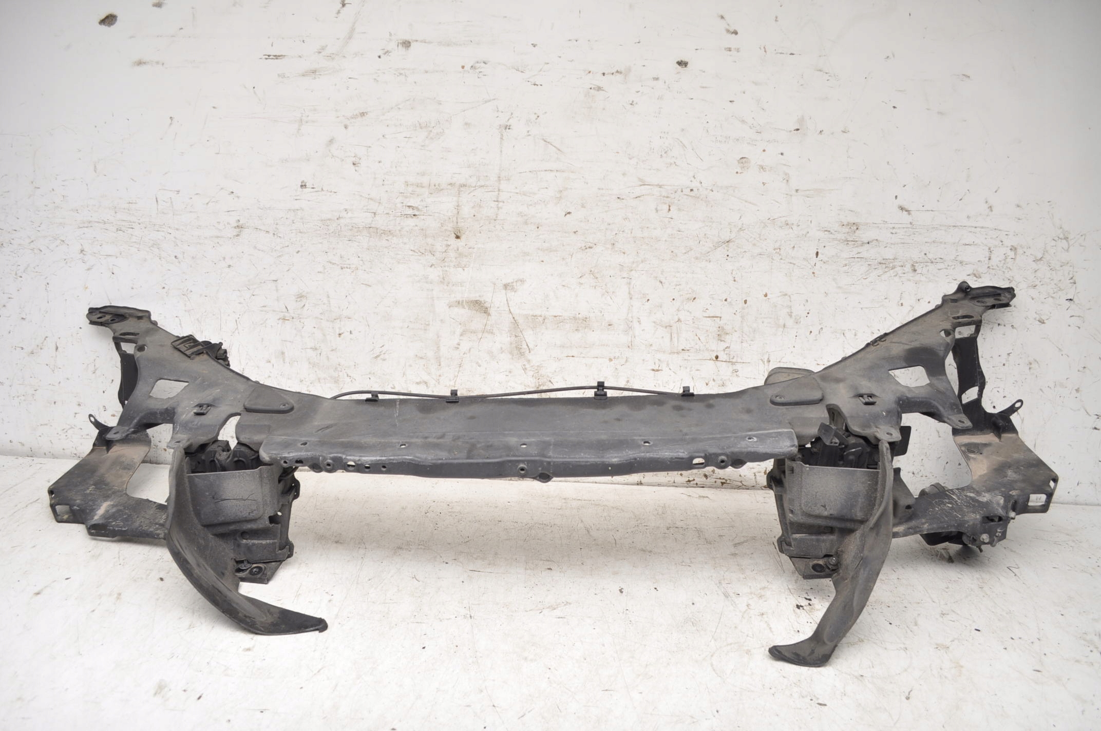 VOLVO S60 V60 PAS PRZEDNI WZMOCNIENIE CZOŁOWE KPL
