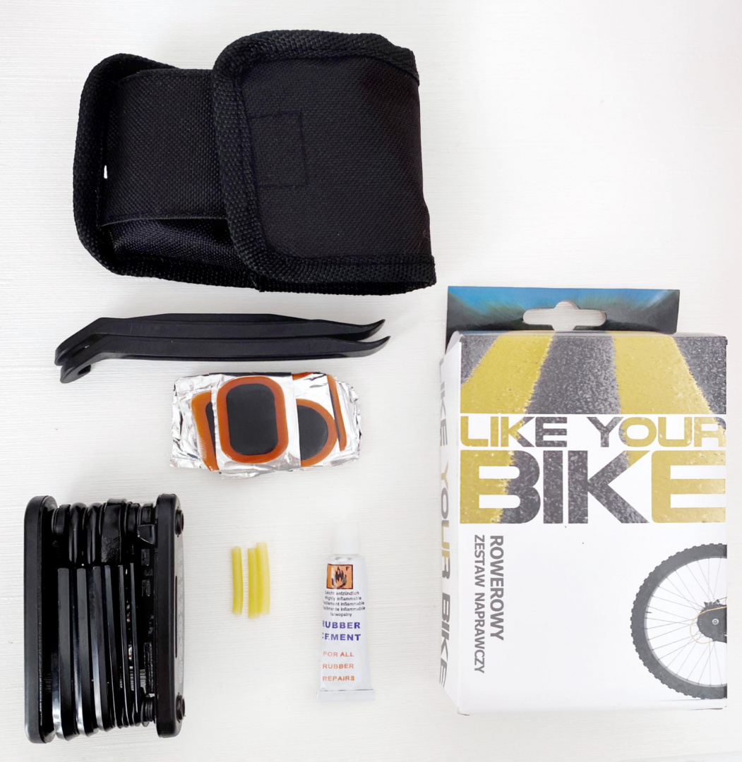 Rowerowy Zestaw Naprawczy 17 elementów Stan opakowania oryginalne