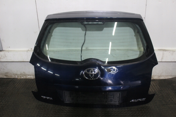 KLAPA TYLNA TOYOTA AURIS I 8S6