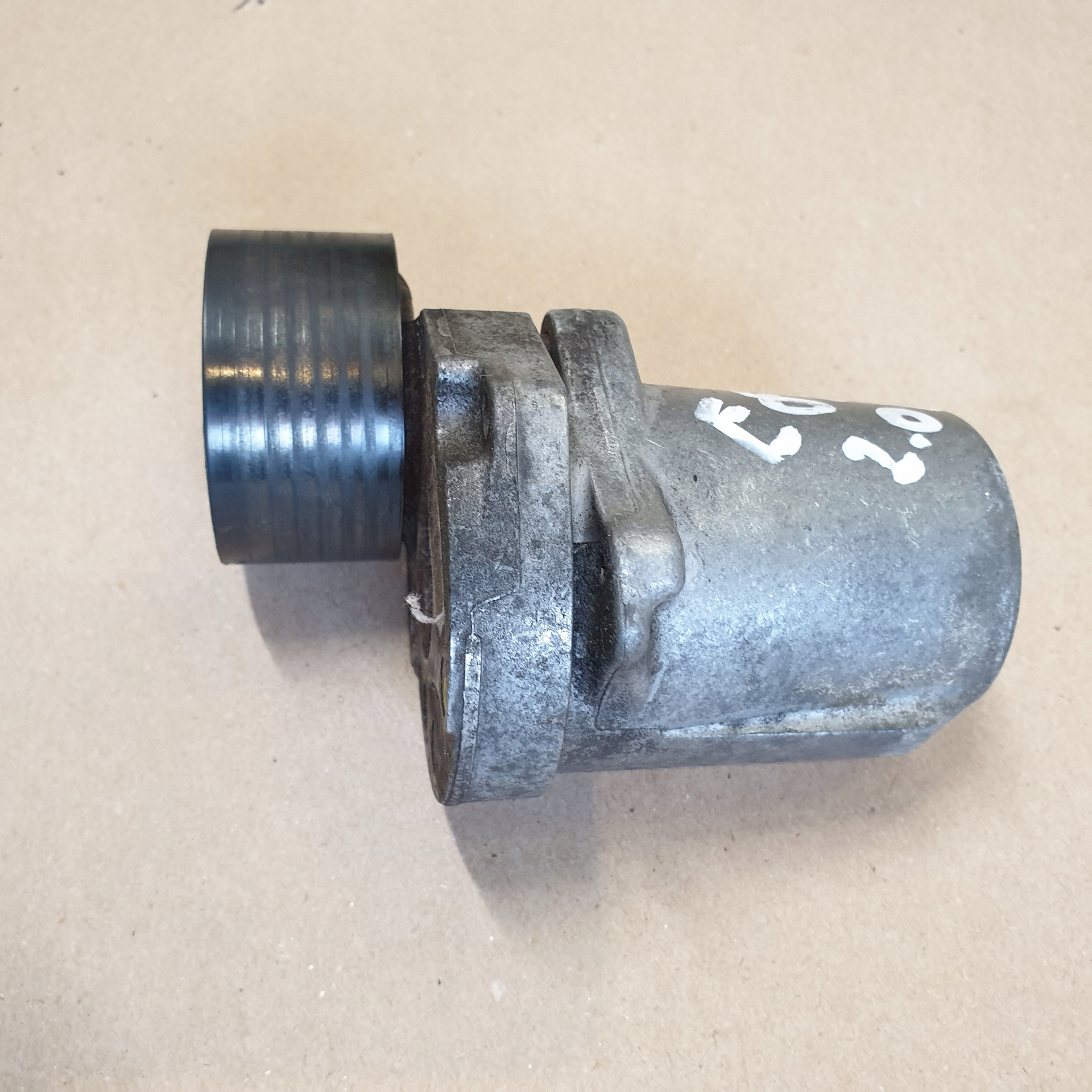 adjuster roll pulleys BMW 1 E87 N47 2.0 D