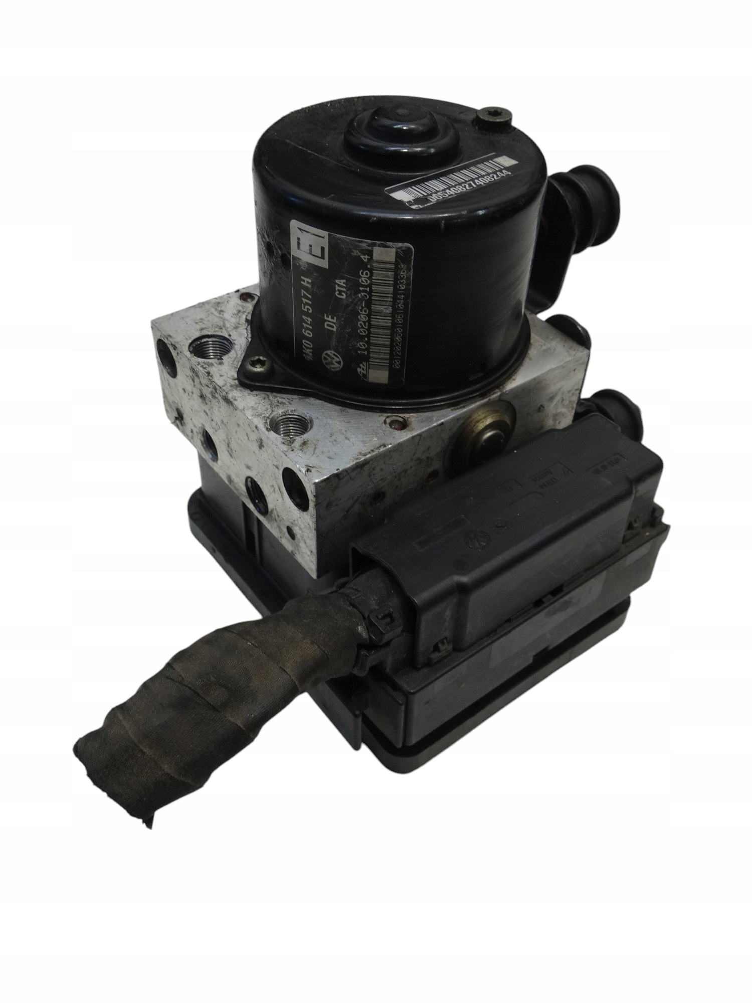 pump control unit ABS VOLKSWAGEN GOLF VI plus 2.0TDI 2011R. 1K0614517H
