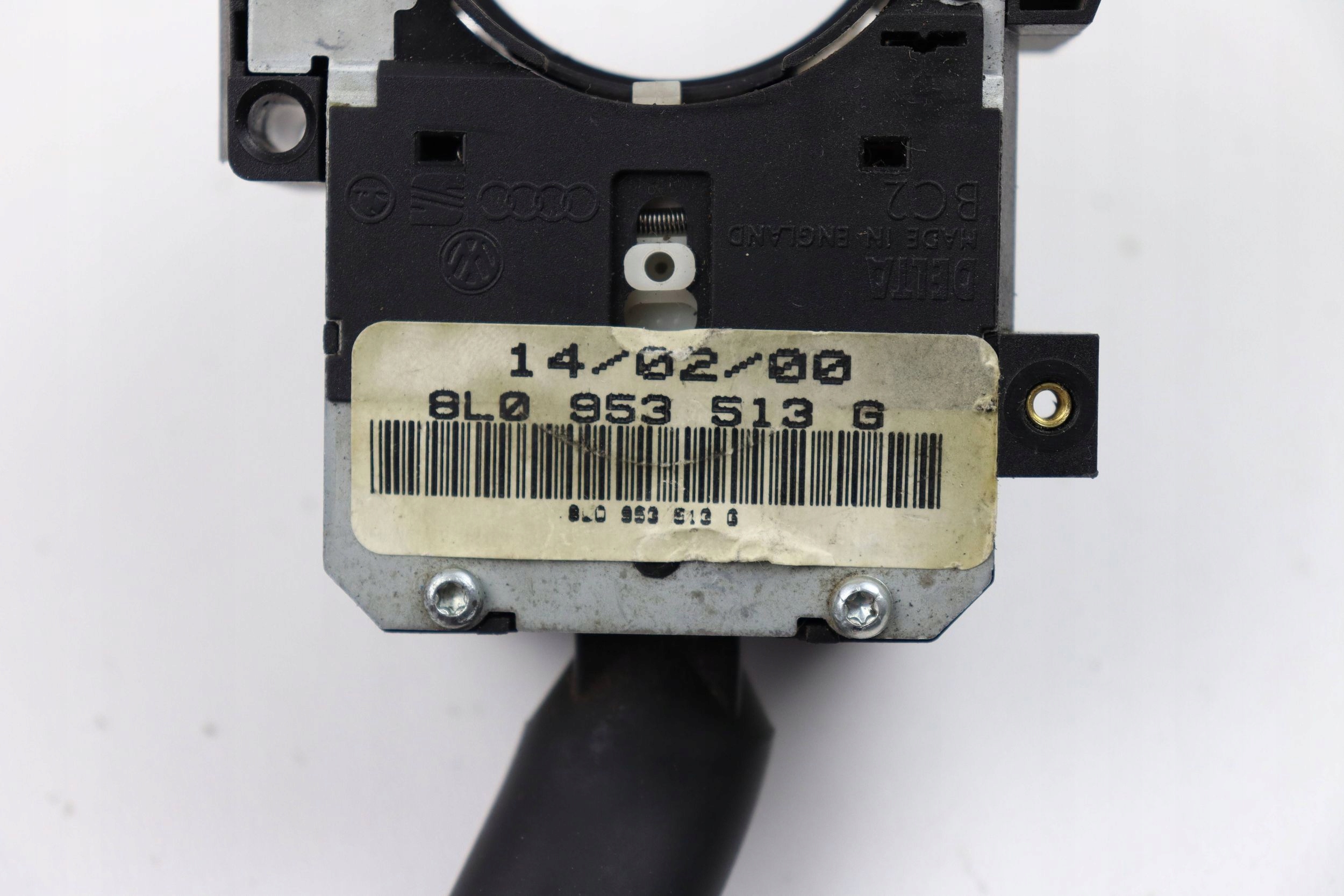 VW PASSAT B5 GOLF IV BORA Bouton Indicateurs de direction MANETKA 8L0953513G
