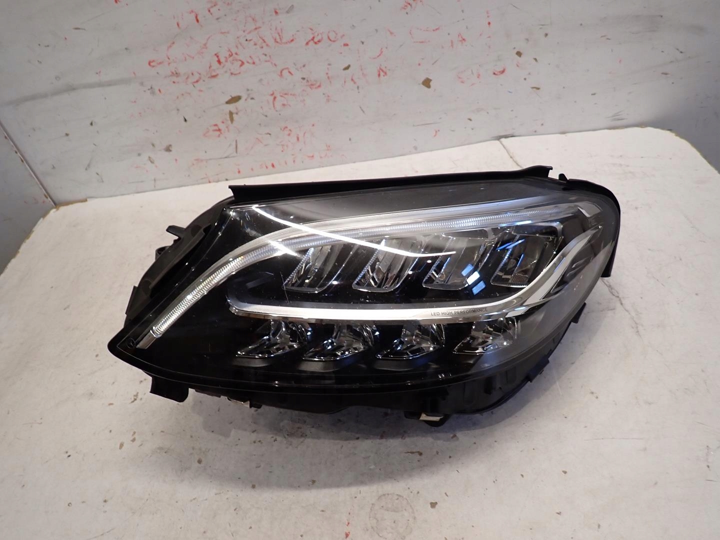 light front left MERCEDES C-KLASA W205 LIFT 2018- FULL LED A2059067905