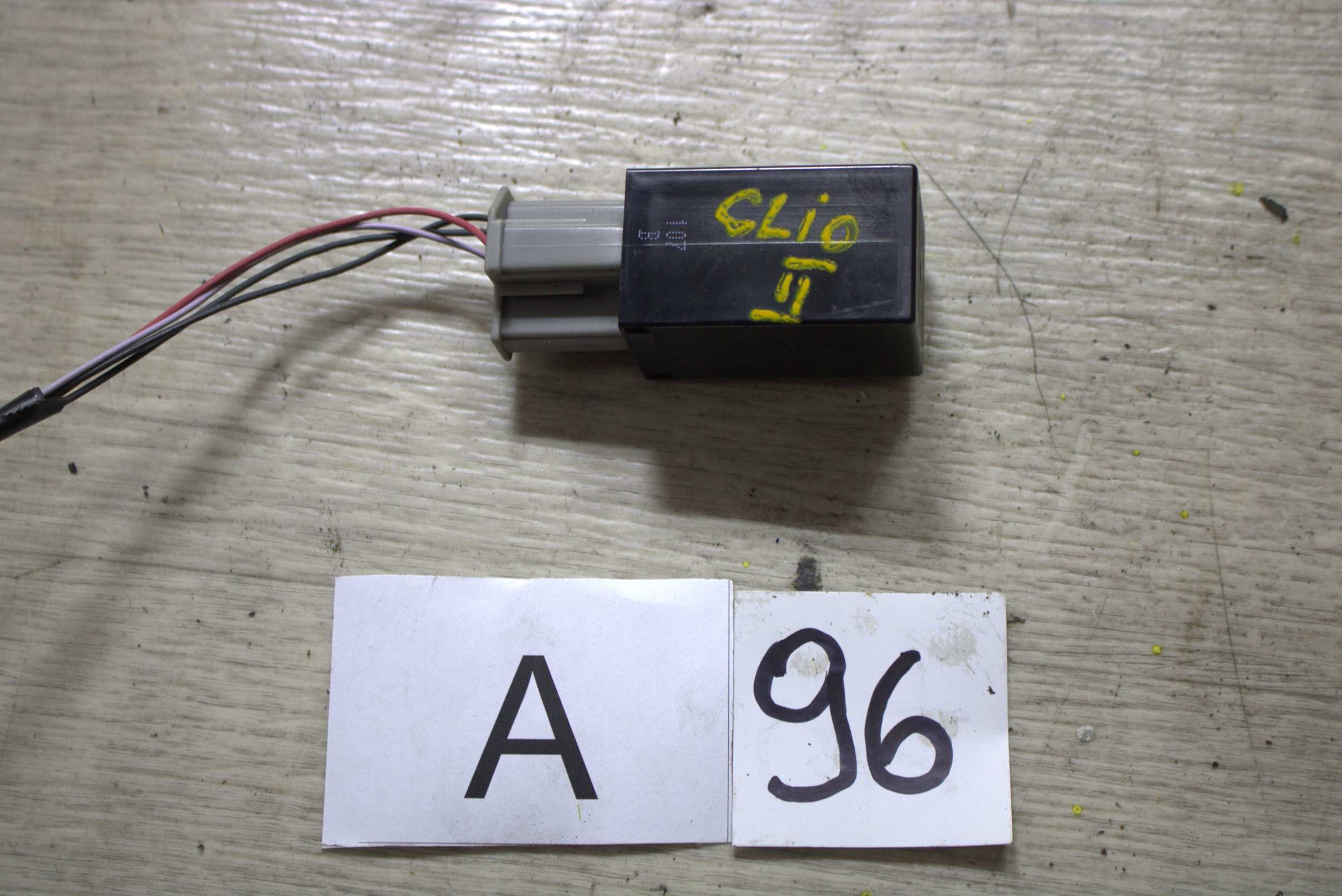 PRZEKAŹNIK STEROWNIK ZAMKA CENTRALNEGO 7700311966 RENAULT CLIO II