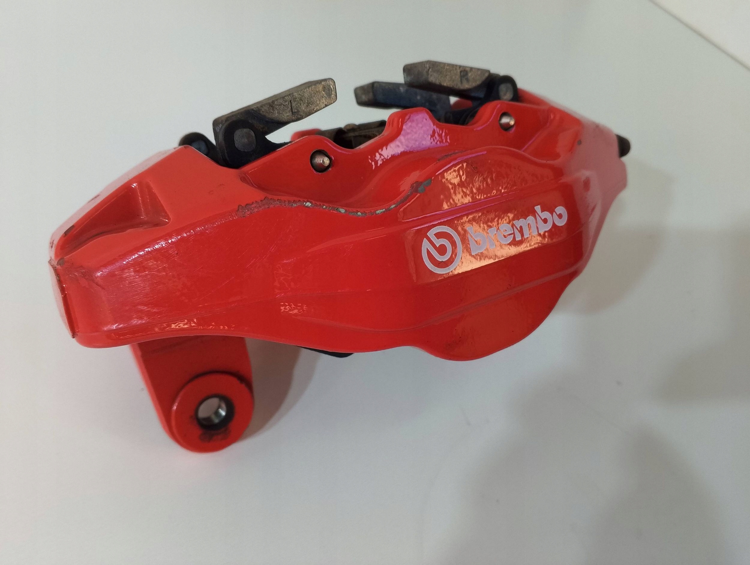 KIA Stinger 3,3 GT caliper rear left (B153)