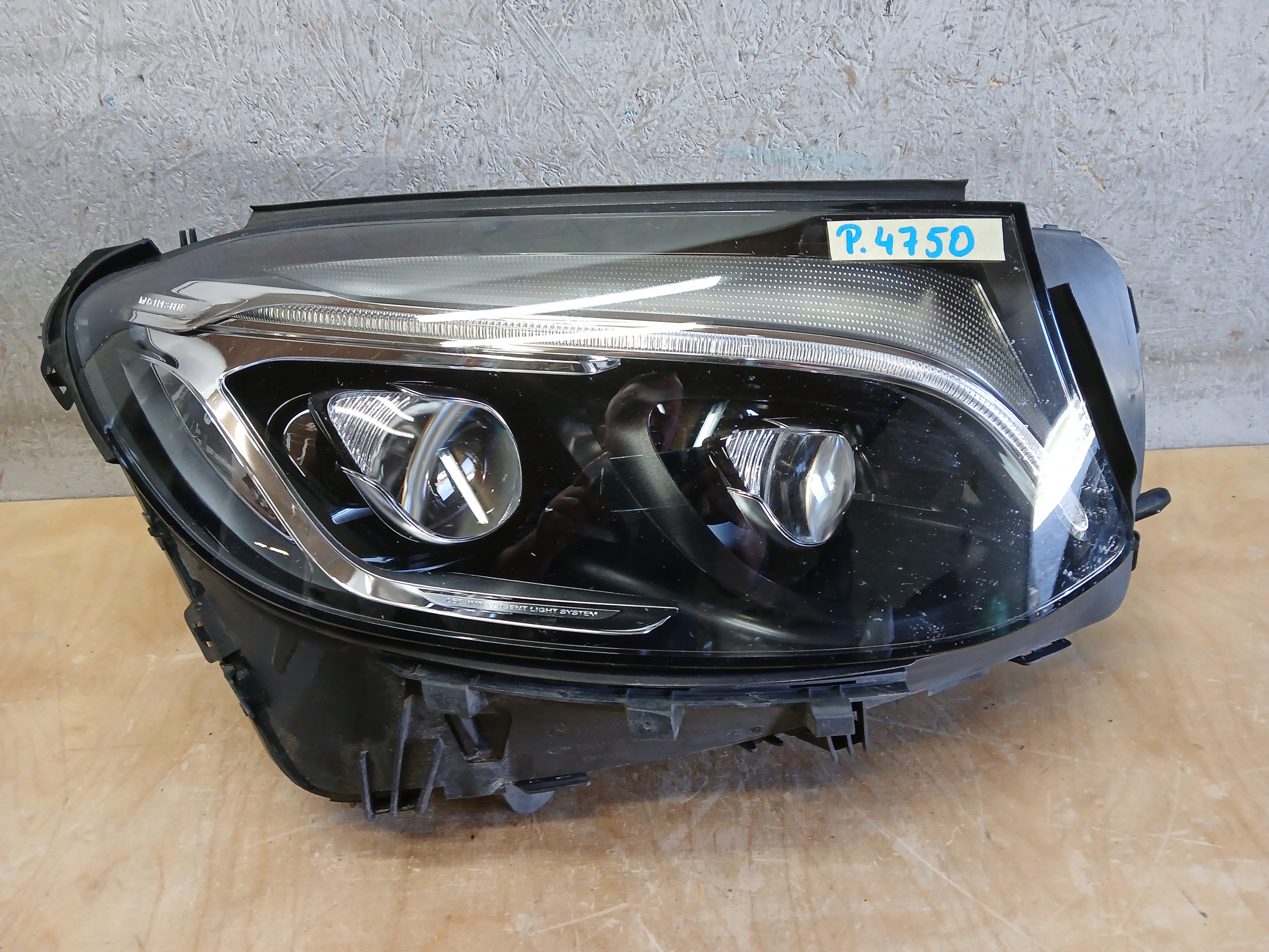 light front right MERCEDES GLC W253 FULL LED ILS A2539060401
