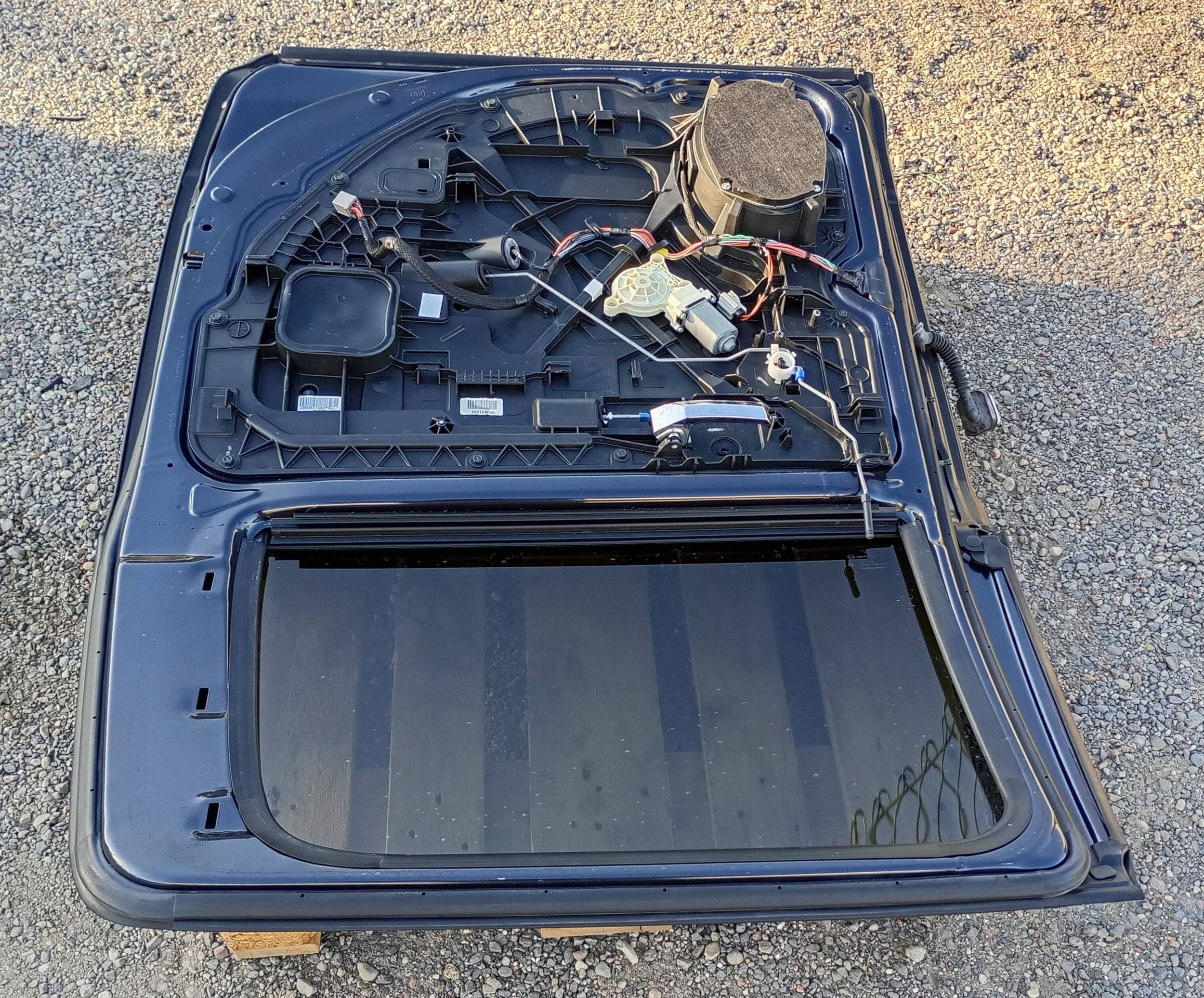 door rear part rear. right dlugie complete Dodge Ram 1500 2009-2018
