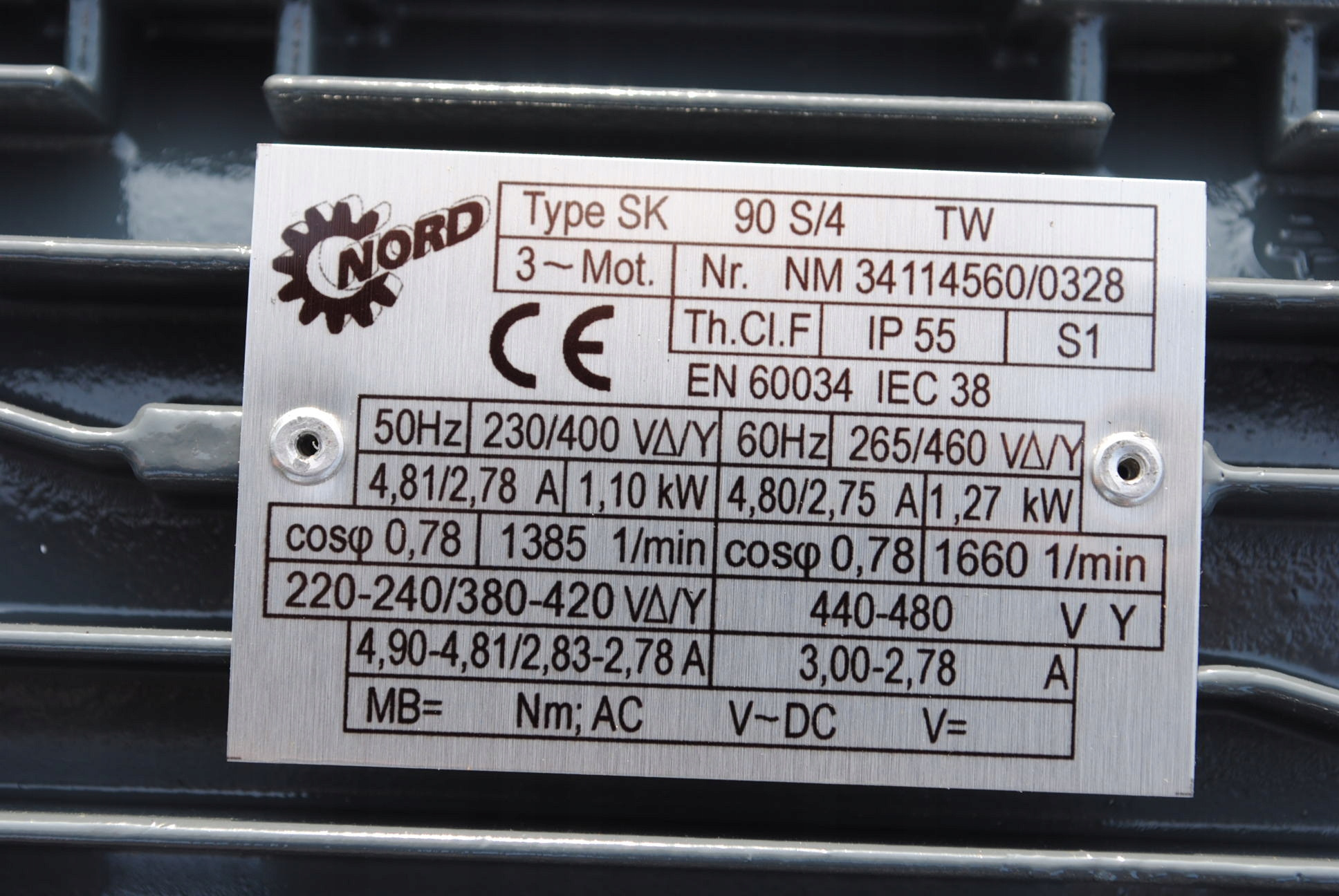 Motoreduktor kątowy 1.1kw. 57obr./min. NORD Model kątowy
