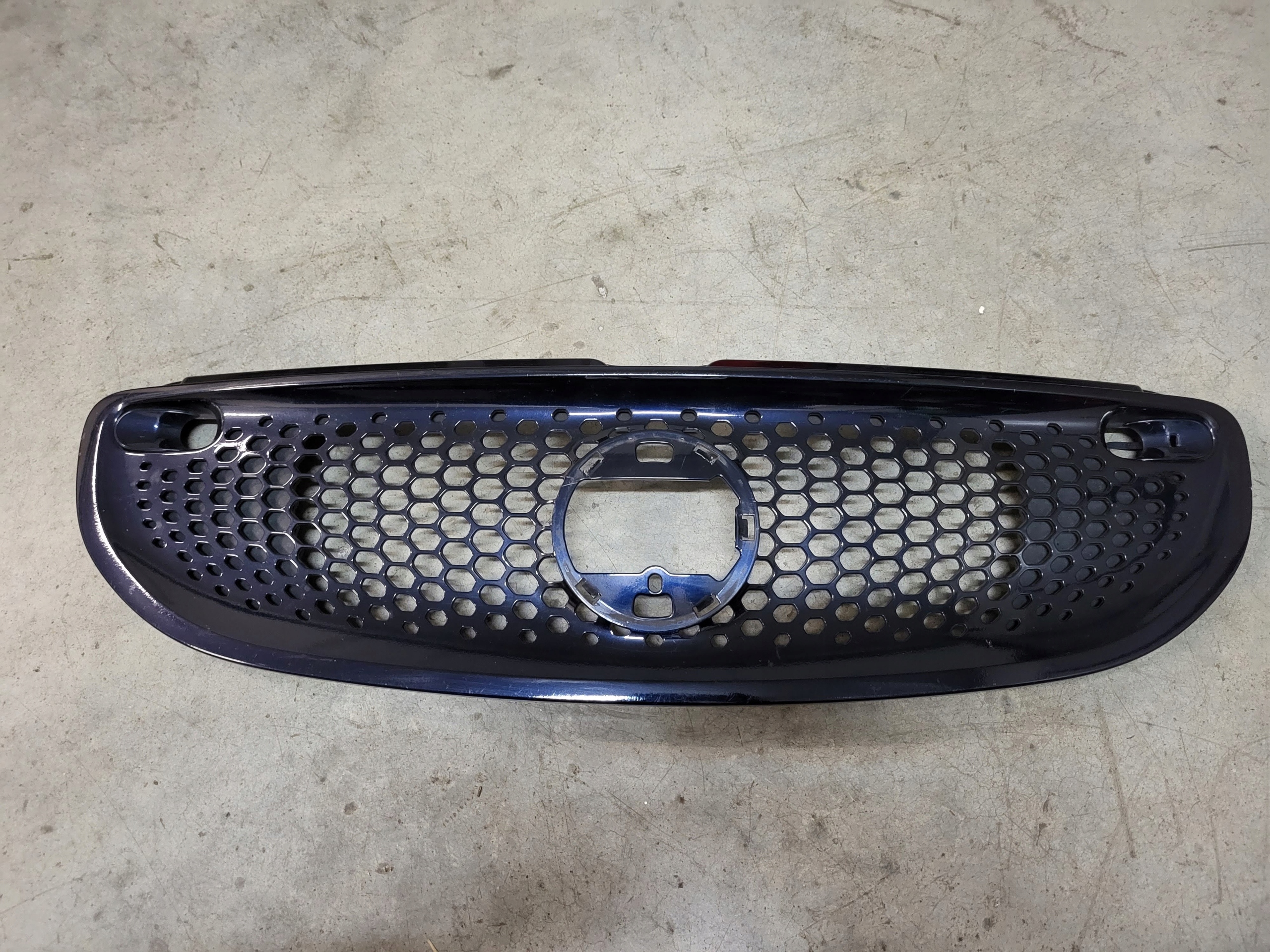 GRILL ATRAPA SMART FORTWO 453 A4538880138 ORYGINAŁ