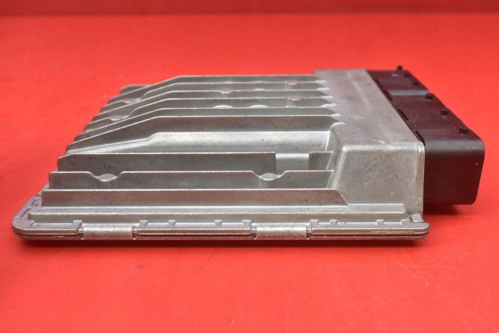 control unit computer of the engine 7555361 5WK9078 BMW E90 E91 2.5i 150 KM 04-10