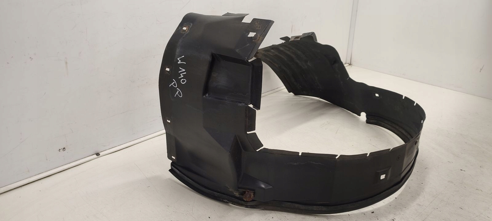 podblatník předek přední pravé Mercedes W140 3,2