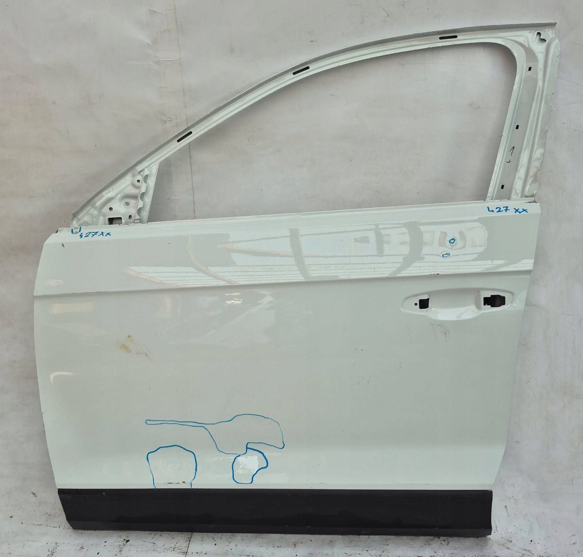 VW T-ROC 2GA 17- door left front front 2GA831311