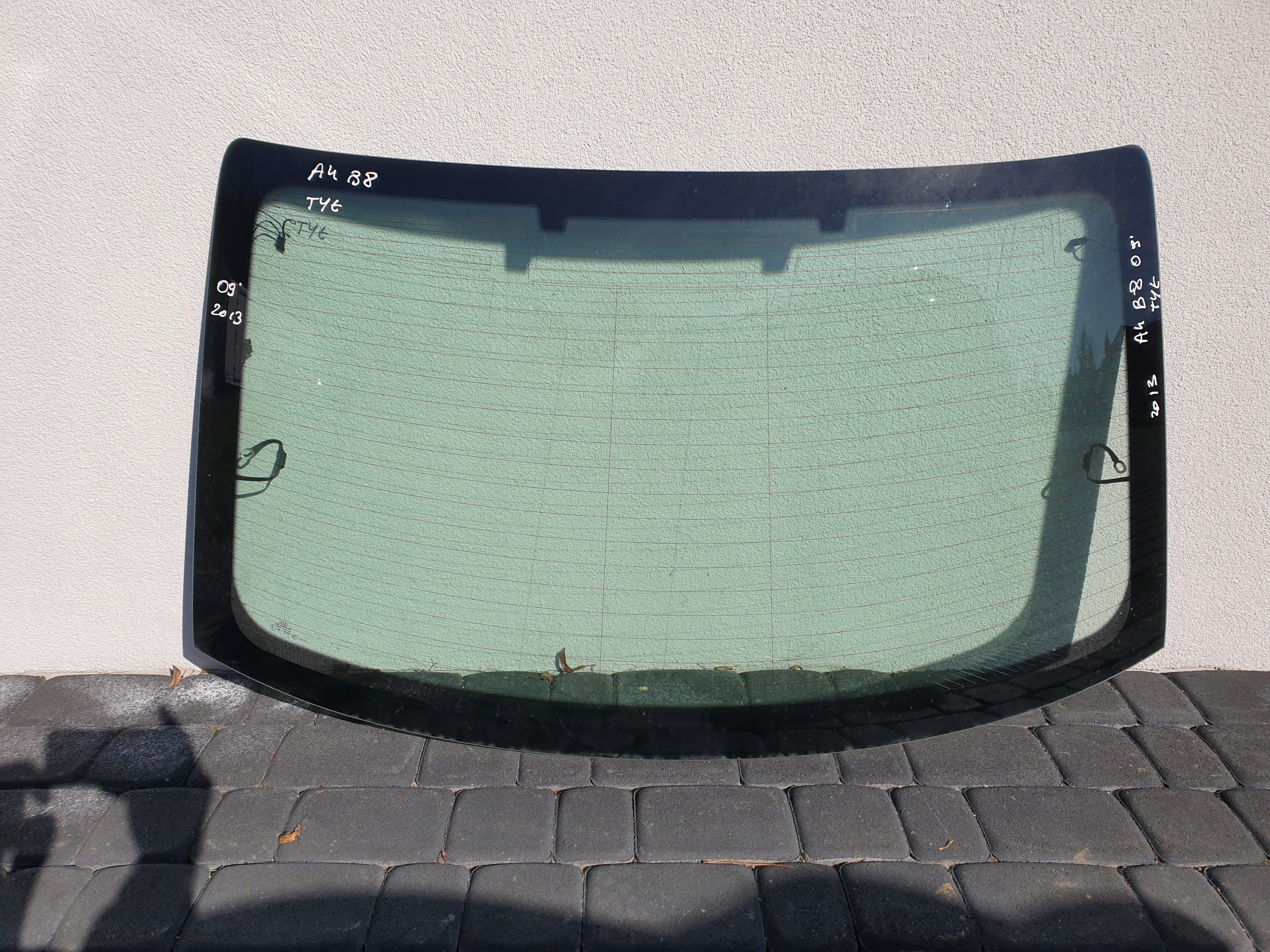 SZYBA TYLNA AUDI A4 B8 2008- SEDAN