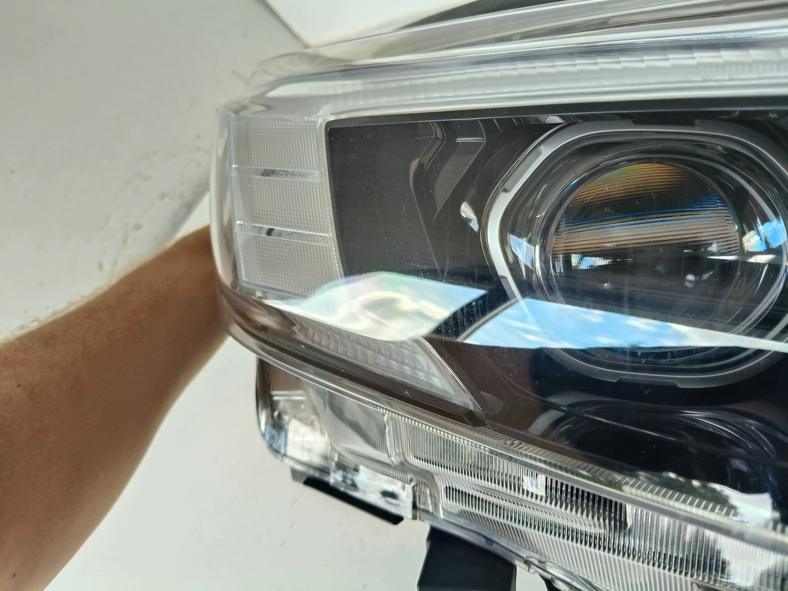 light right REFLEKTOR SUBARU OUTBACK 22- LIFT FULL LED
