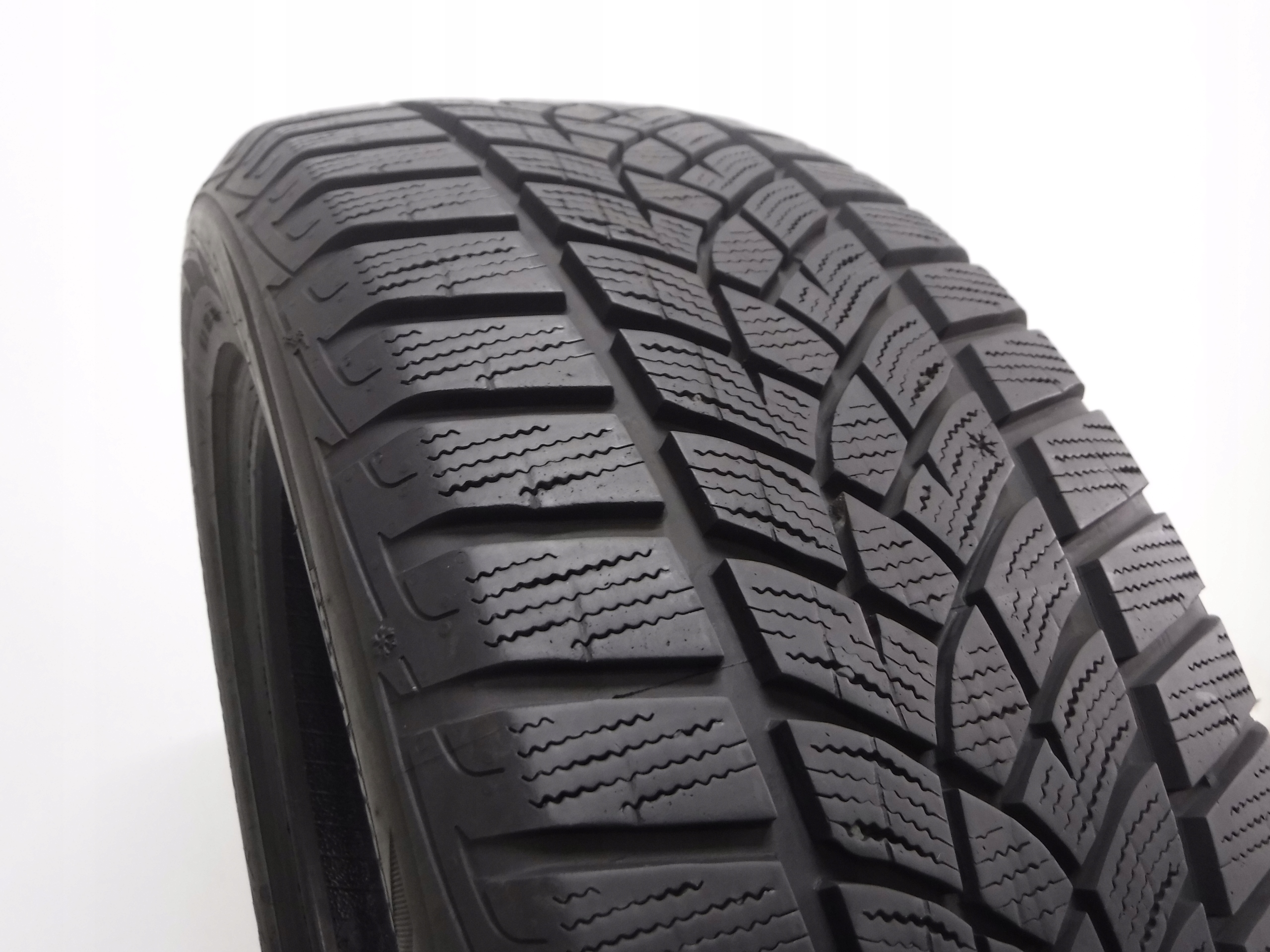 OPONY ZIMOWE GOODYEAR ULTRAGRIP PERFORMANCE GEN-1 215/55/17 98V M+S Model Ultragrip Performance GEN-1