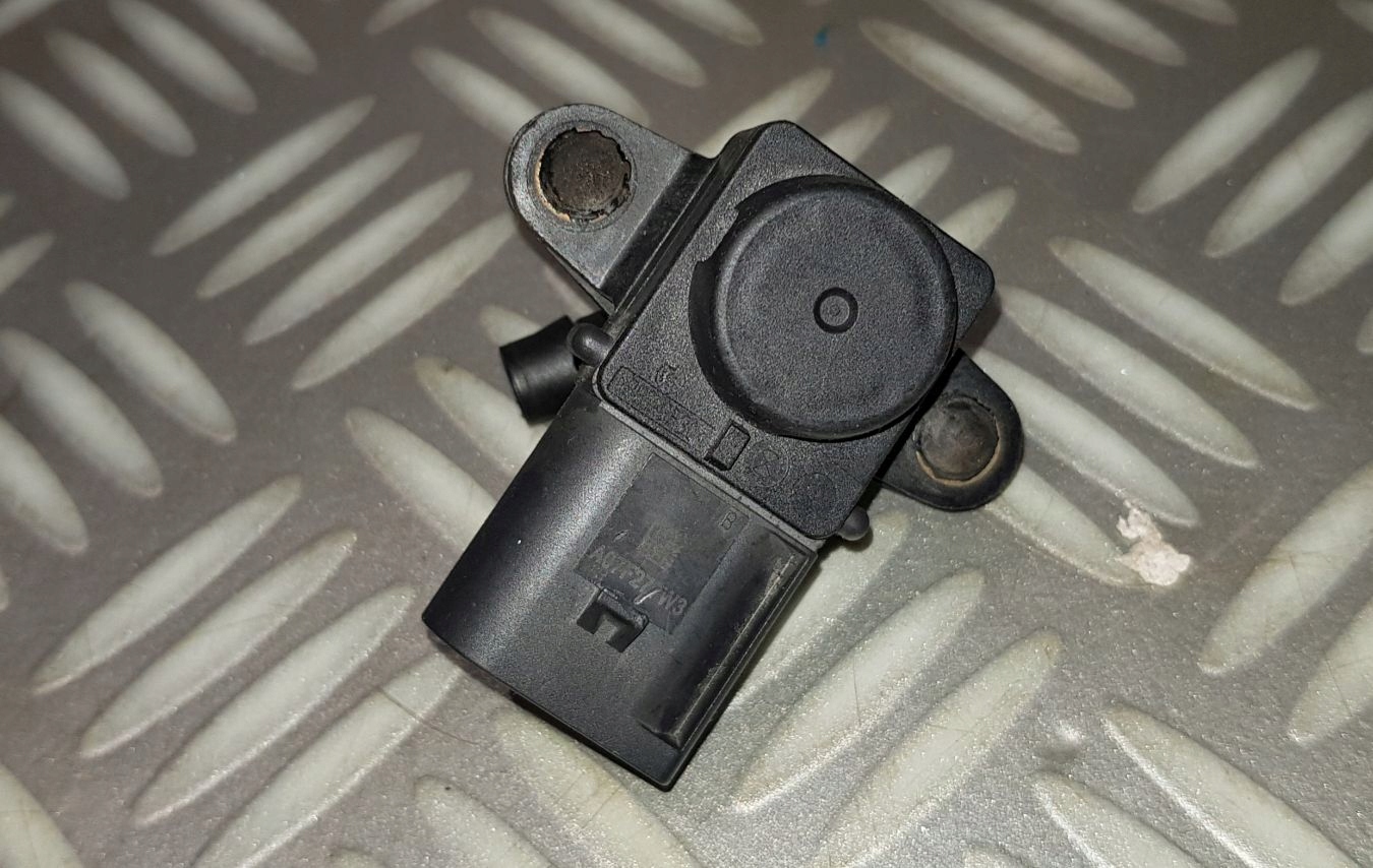 BMW E87 E90 CZUJNIK RÓŻNICY CIŚNIENIA MAP SENSOR 7566784 7556620 za 20