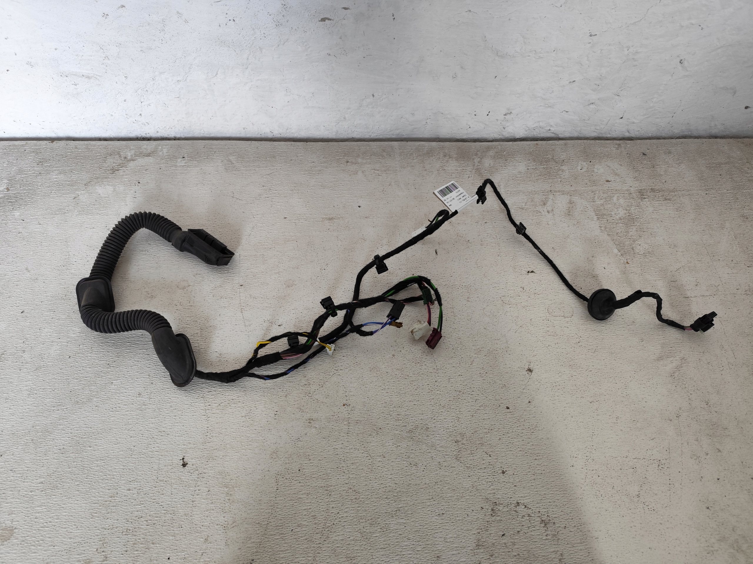 MERCEDES W247 W177 2019 bundle wiring door rear part
