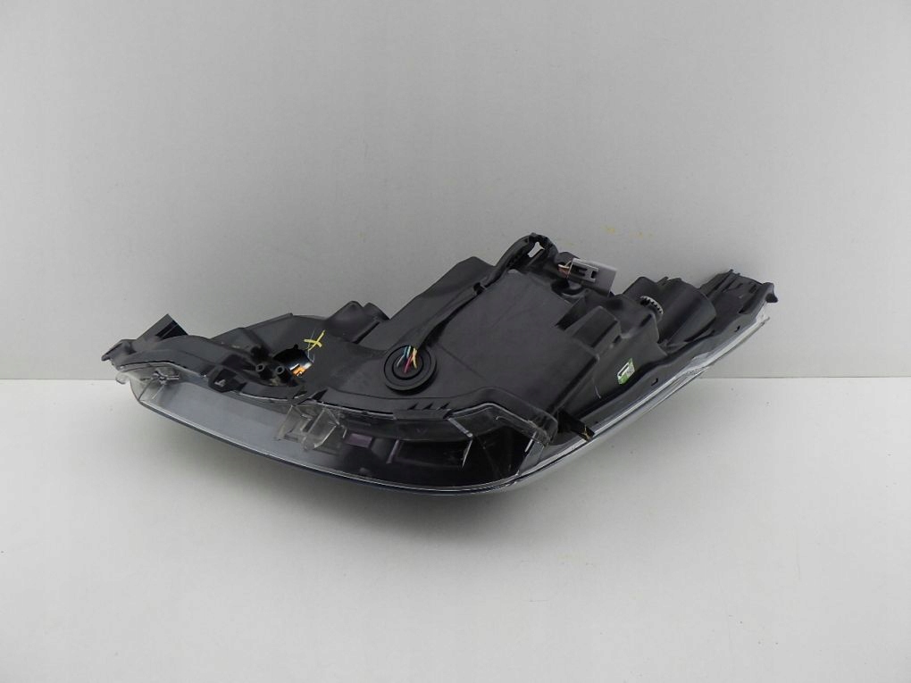 TOYOTA AYGO II 2 LIFT 18- light right