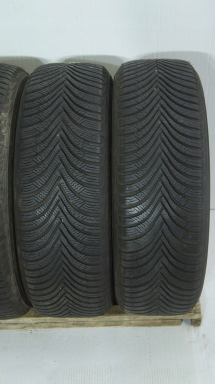 Koła K5338 VW Audi 5x112 205/60R16 et43 6Jx16 Otwór centralny (mm) 57,1