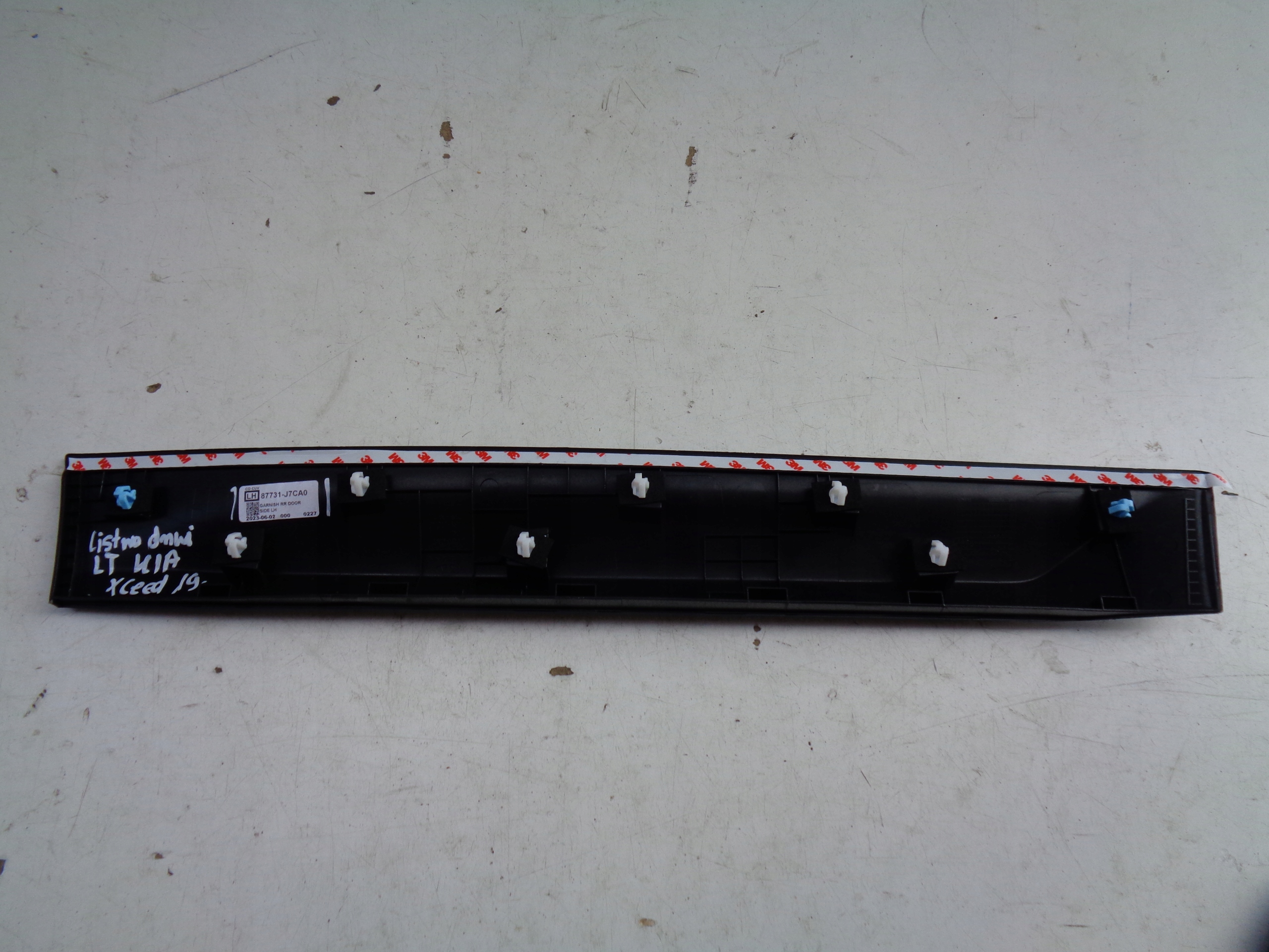 moulding door left rear KIA XCEED X-CEED 19