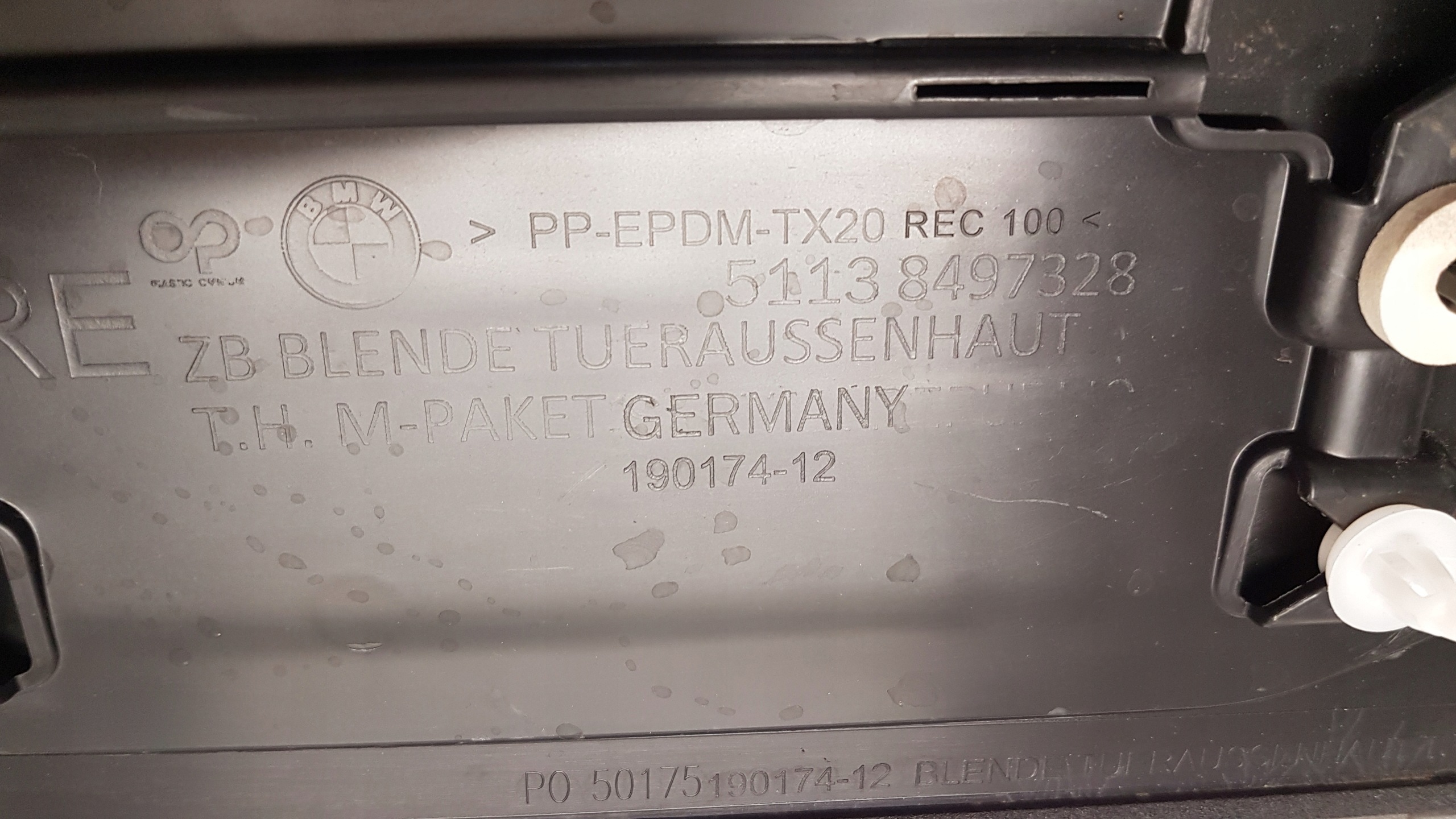 moulding door right front BMW iX I20 m-packet 8497328
